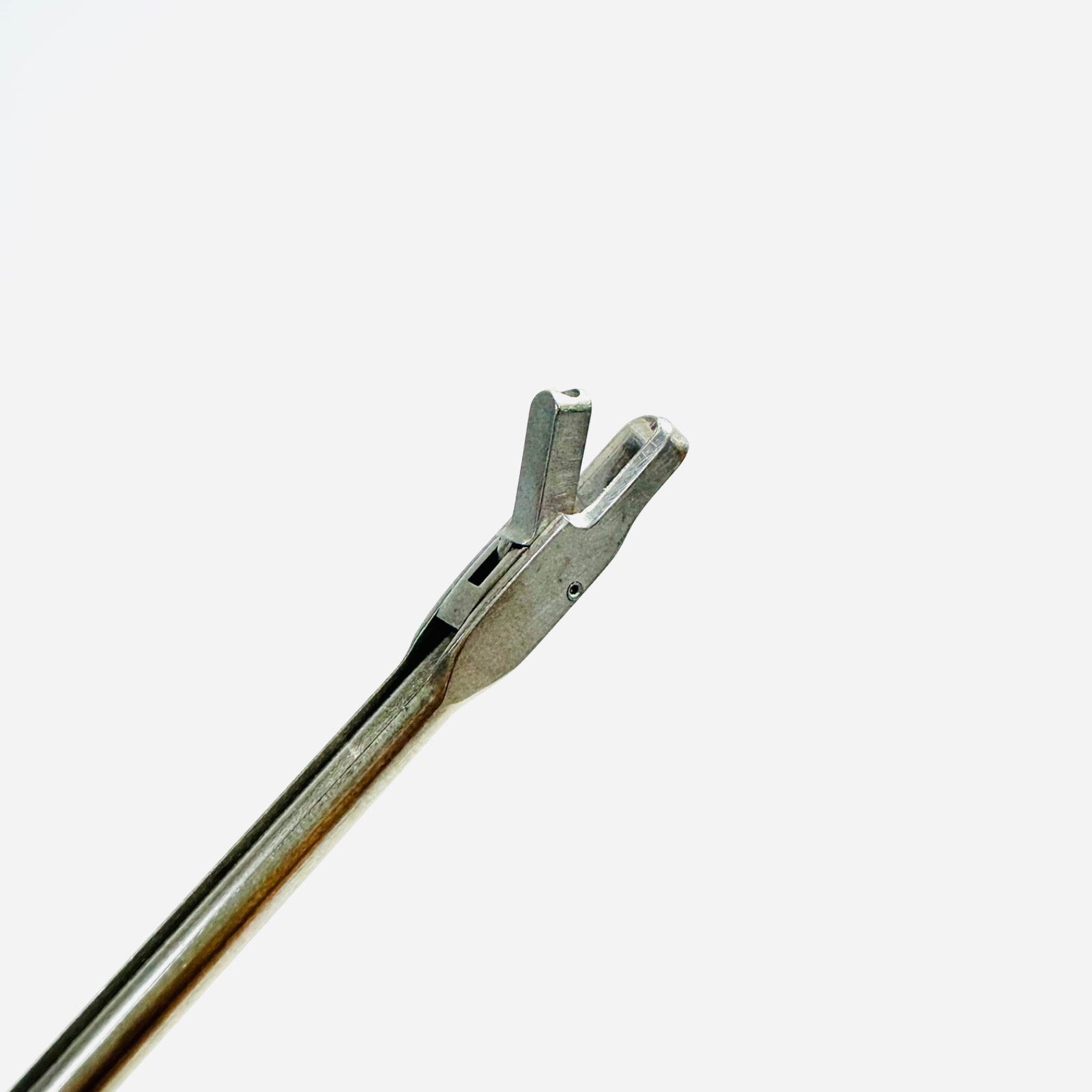 Medtrek 11-402 Arthroscopic Punch Straight Tip W/ Suction Instrument