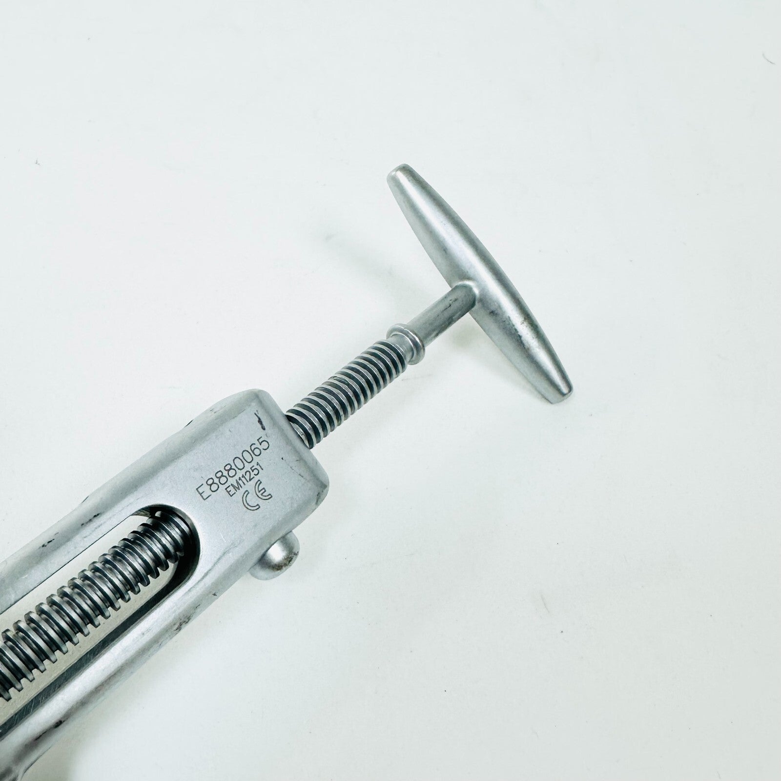 Medtronic 8880065 Medial Corkscrew Instrument