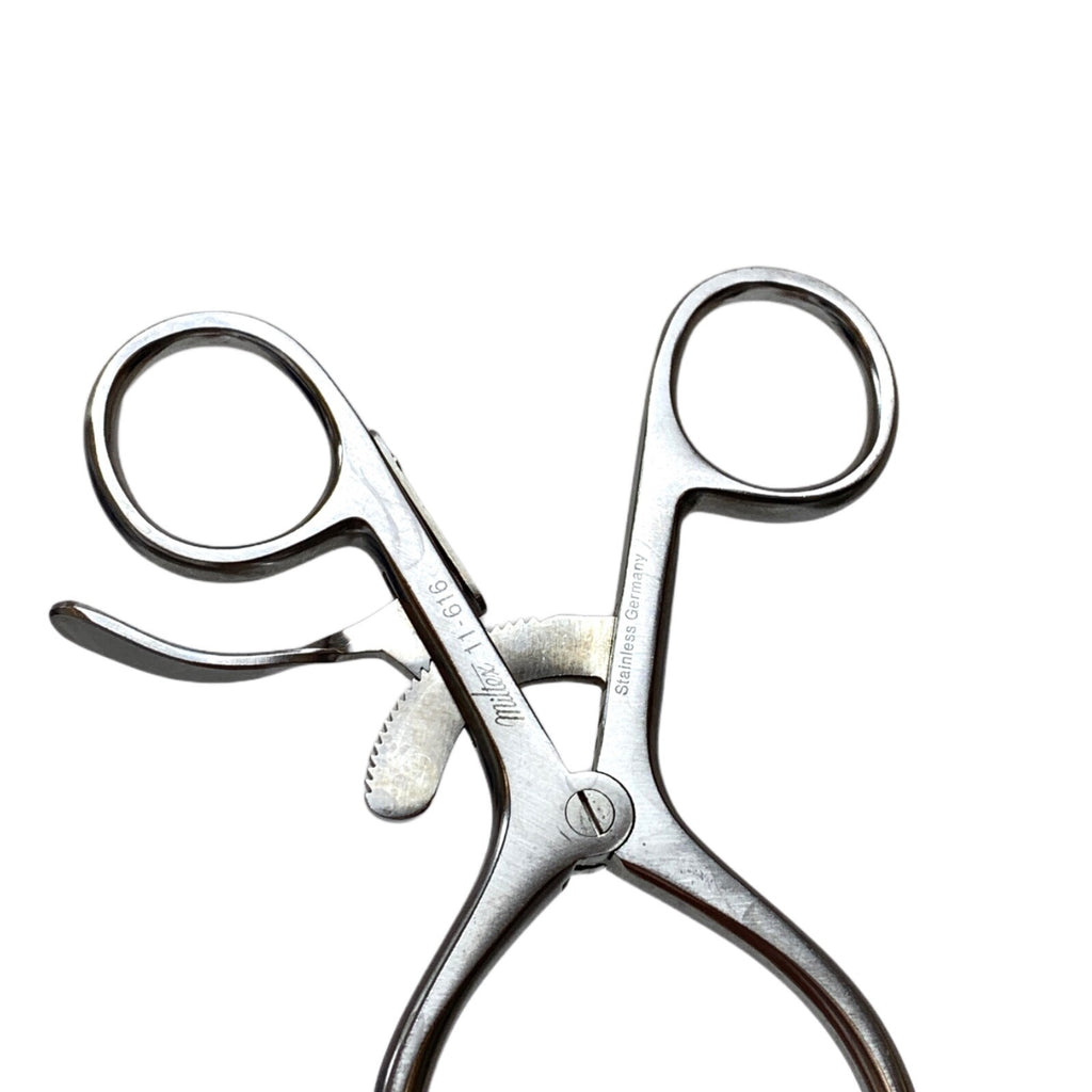 Miltex REF 11-534, Volkmann Hand Held Retractor 4 Prong Sharp 8-1/4"