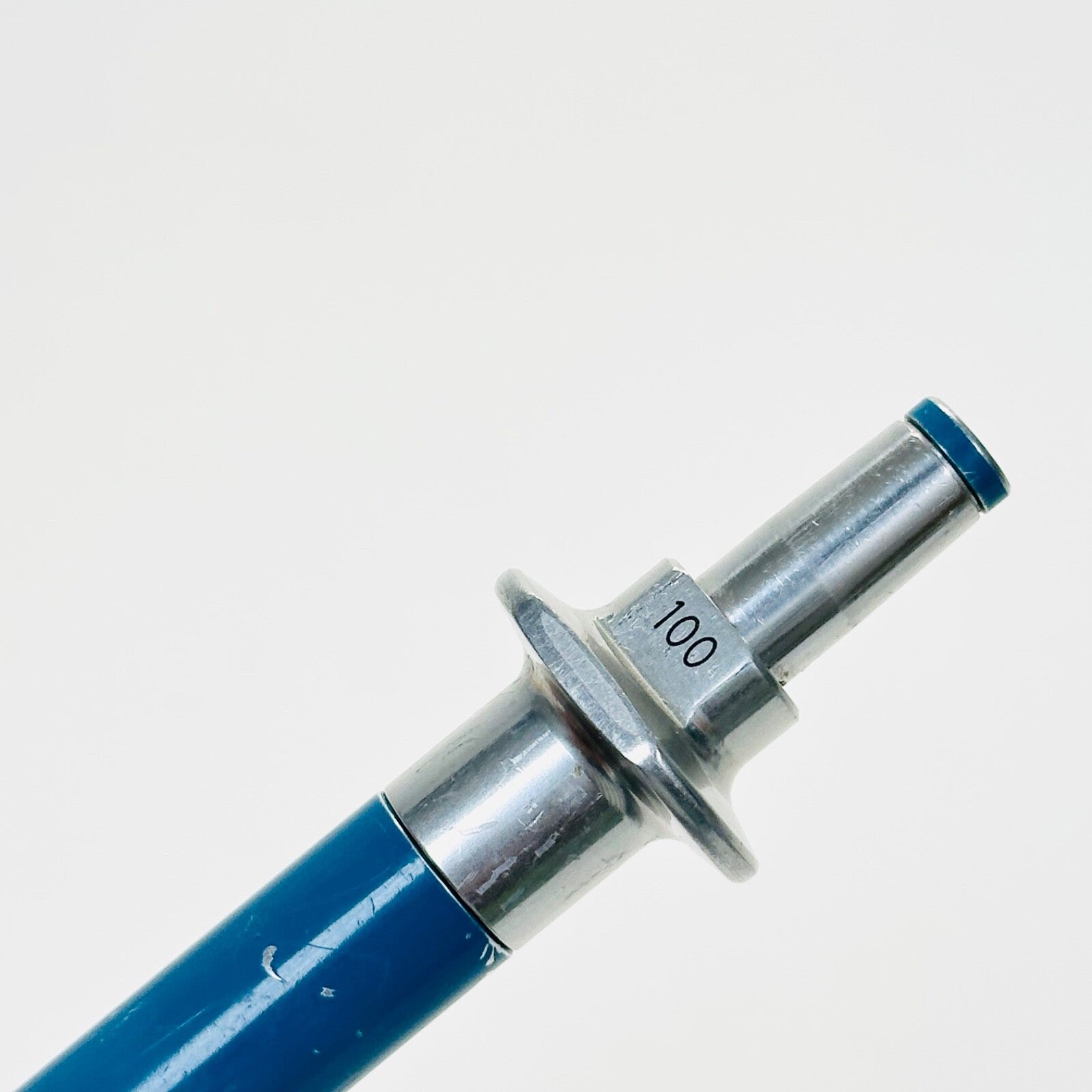 VISTALAB 1055C 100µL Pipette, MLA, D-Tipper, Blue
