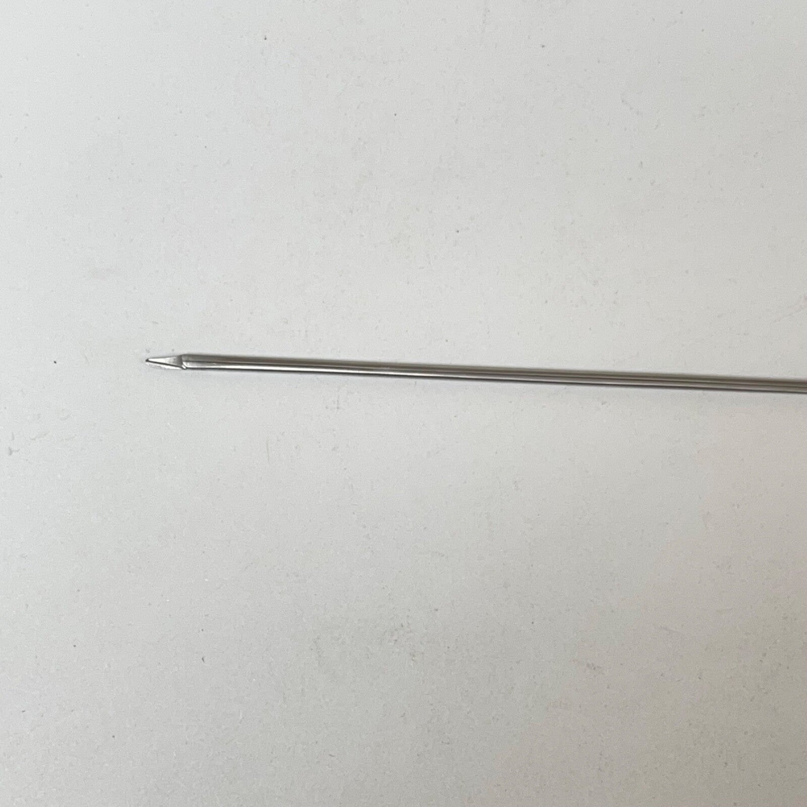 CODMAN 54-5604 Decker Alligator Scissors (Microsurgical) Straight 5.0mm