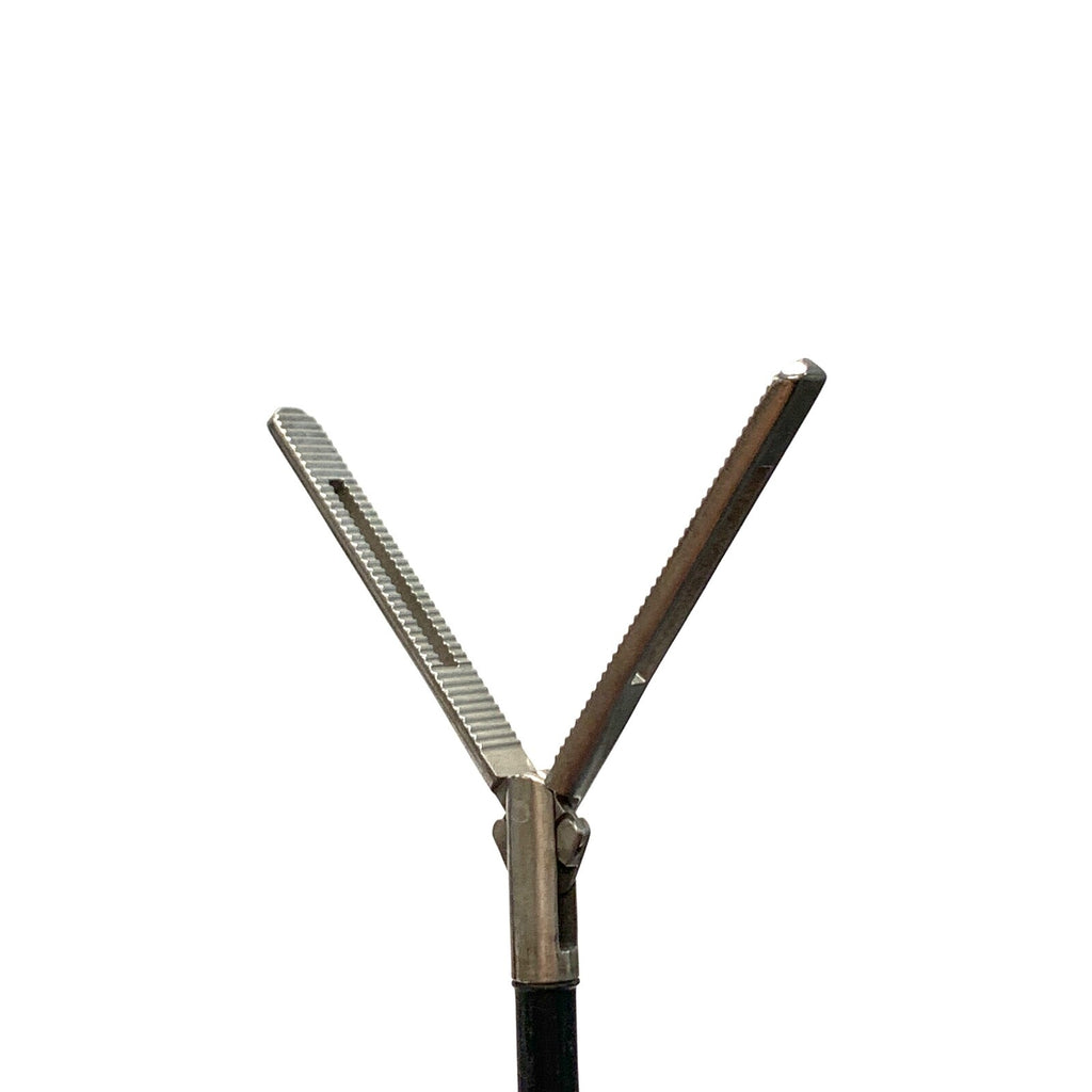 R Wolf REF 8393.4947, 5mm Atraumatic Bowel Grasper w/ 8393.0002 Handle