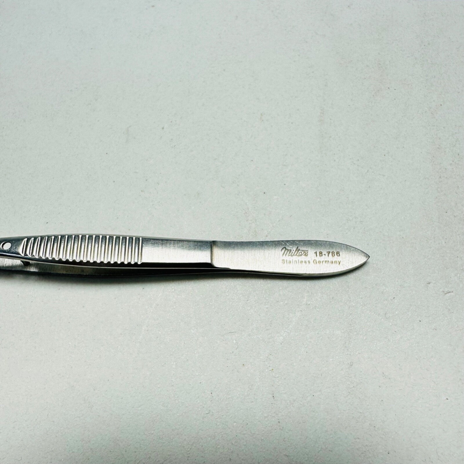 Miltex 18-786 Iris Forceps 4 Inch, 1 X 2 Teeth Instrument