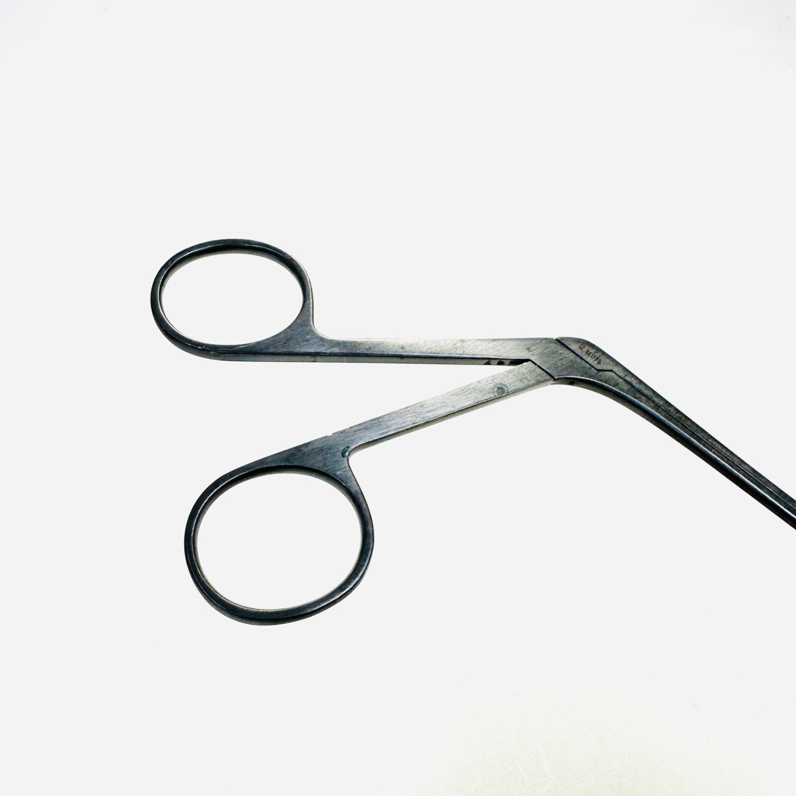 Medtronic 9569567 Metrx II Micropituitary Upbiting 2Mm Forcep Instrument