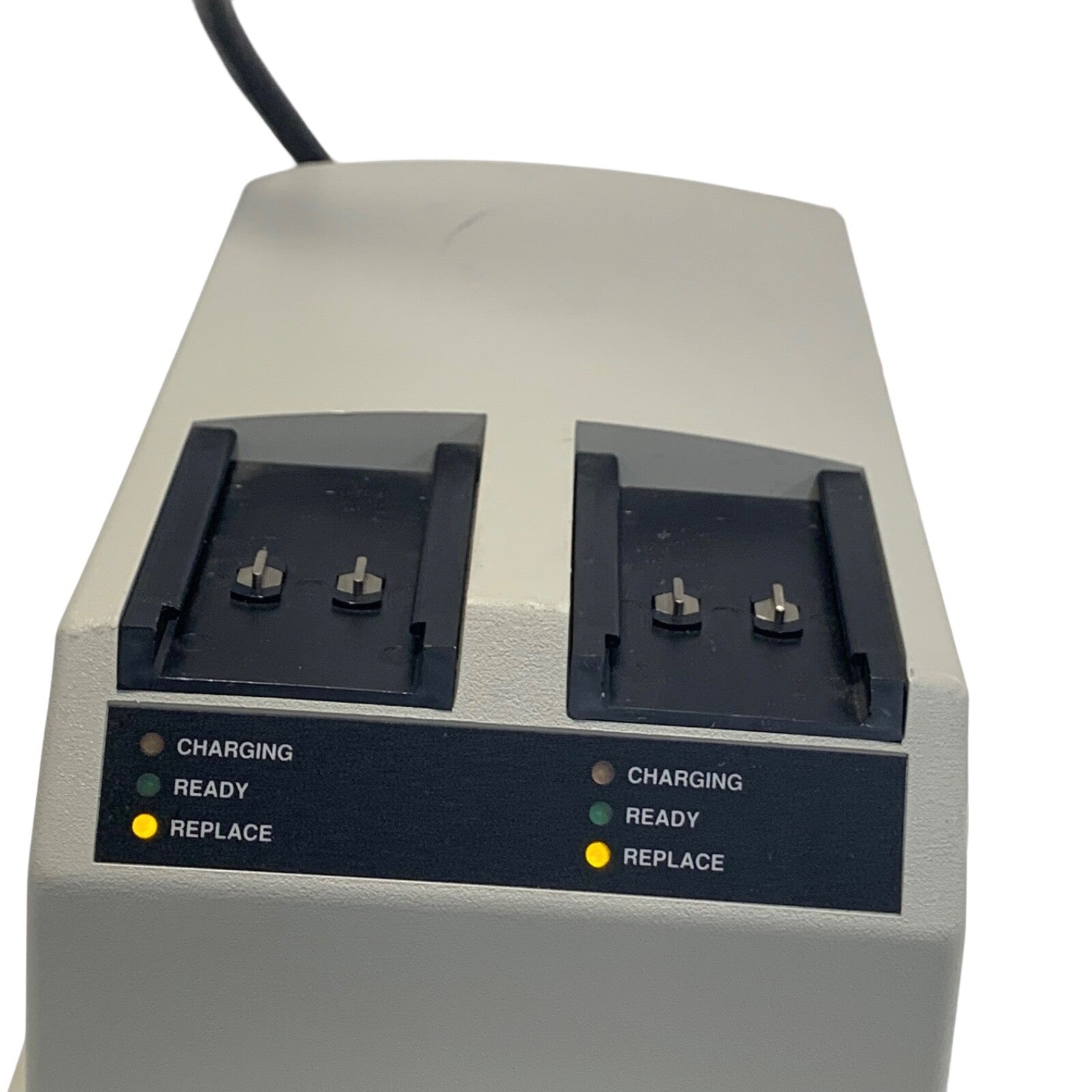 Hall Surgical REF PRO2600, Universal Battery Charger