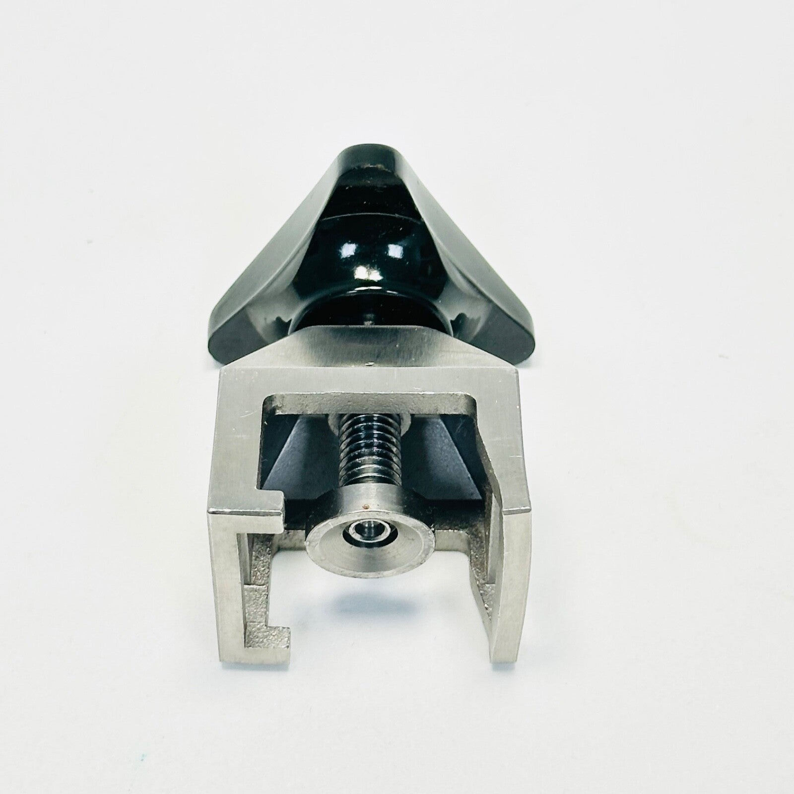 SKYTRON  P/N 6-030-01 Bar Clamp - Standard