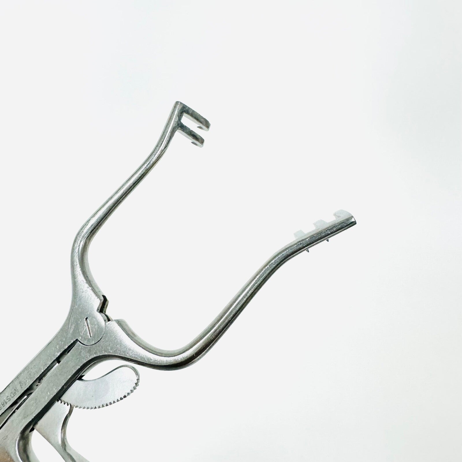 König MDS1865010 Weitlaner Retractor 4.25" Instrument