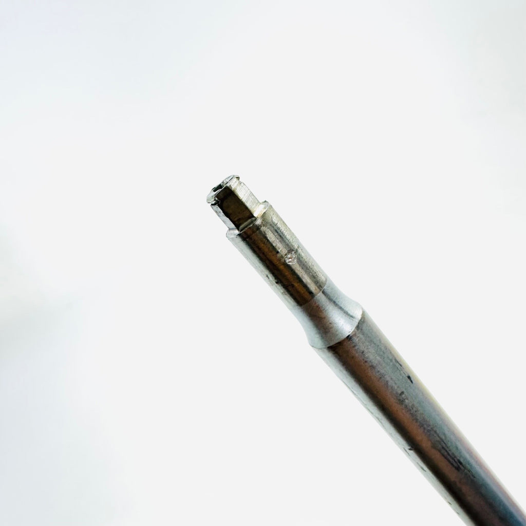 Medtronic 6642002 Set Screw Retaining Driver 4.75mm Instrument