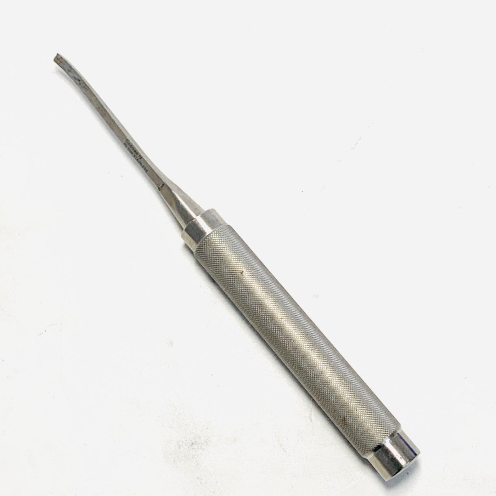 Codman REF 46-2010, Curved Osteotome 6mm