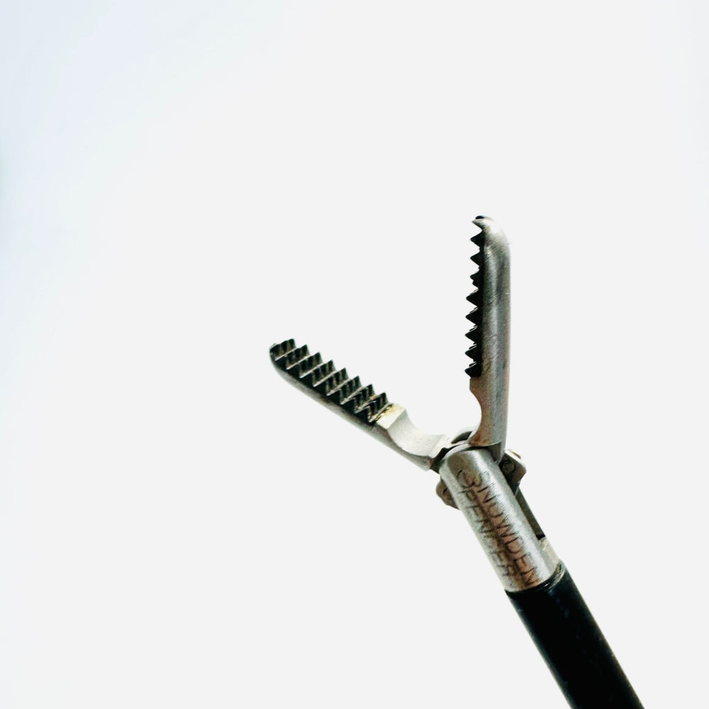 Snowden Pencer 9546 Diamond Jaw Grasper Forceps, 5mm Instrument