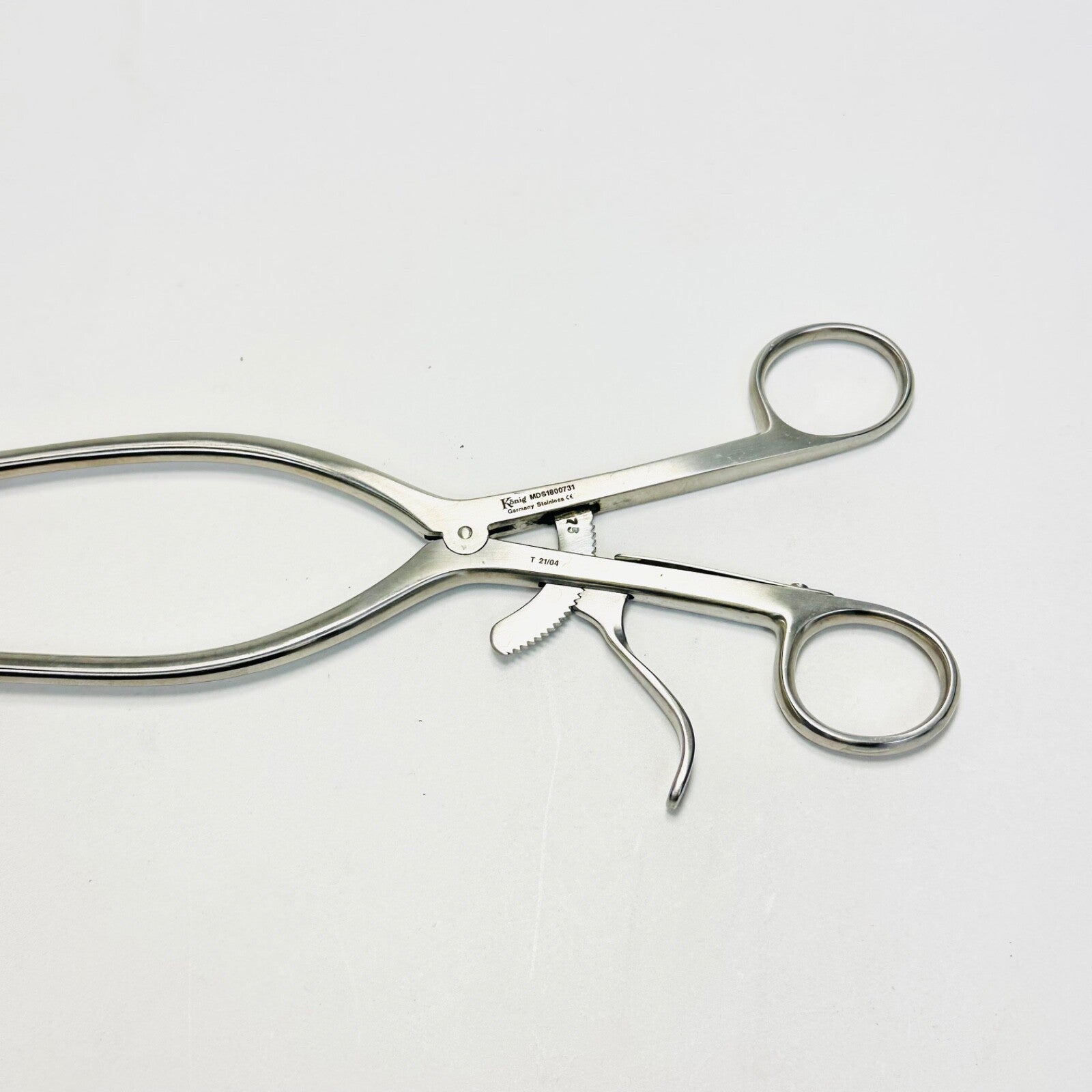 König MDS1800731 Beckmann-Adson Retractor 12 inch Instrument