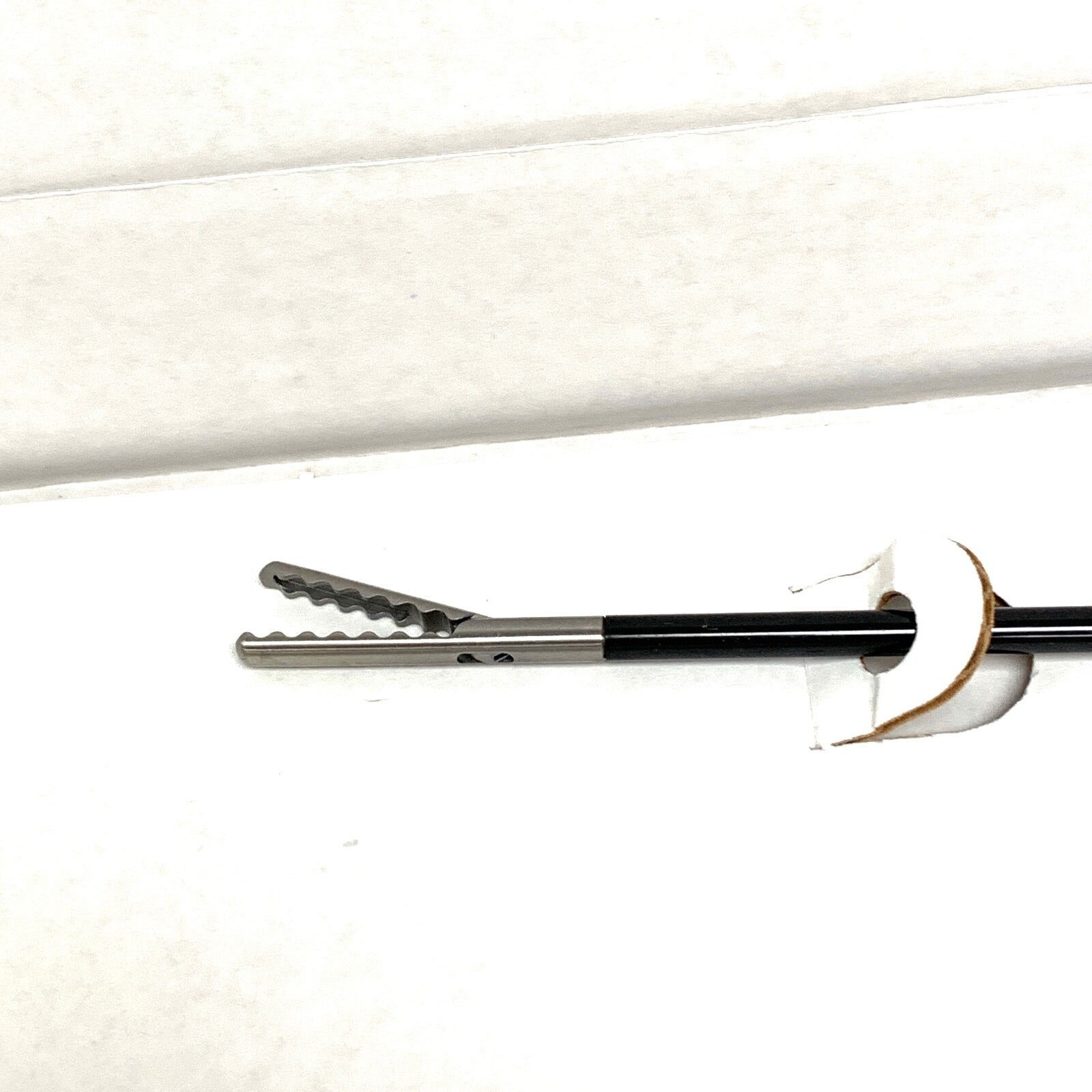 V Mueller REF F200.07, 5MM Wave Grasper w/ Slide Ratchet Handle & Flushport