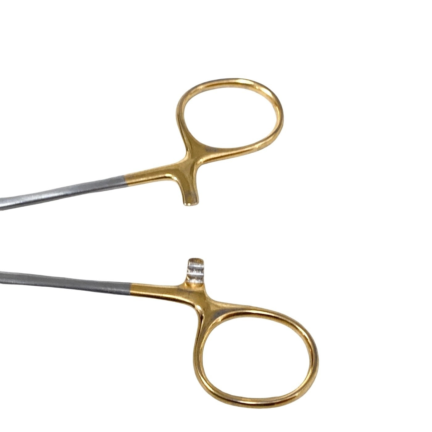 Aesculap Ref BM081R, Durogrip Needle Holder 180mm TC Gold Handle