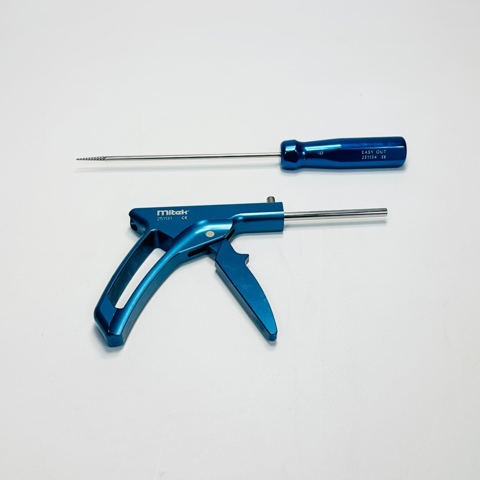 Mitek 251134 Easy Out Driver W/ 251131 Cufftack Handpiece Instrument