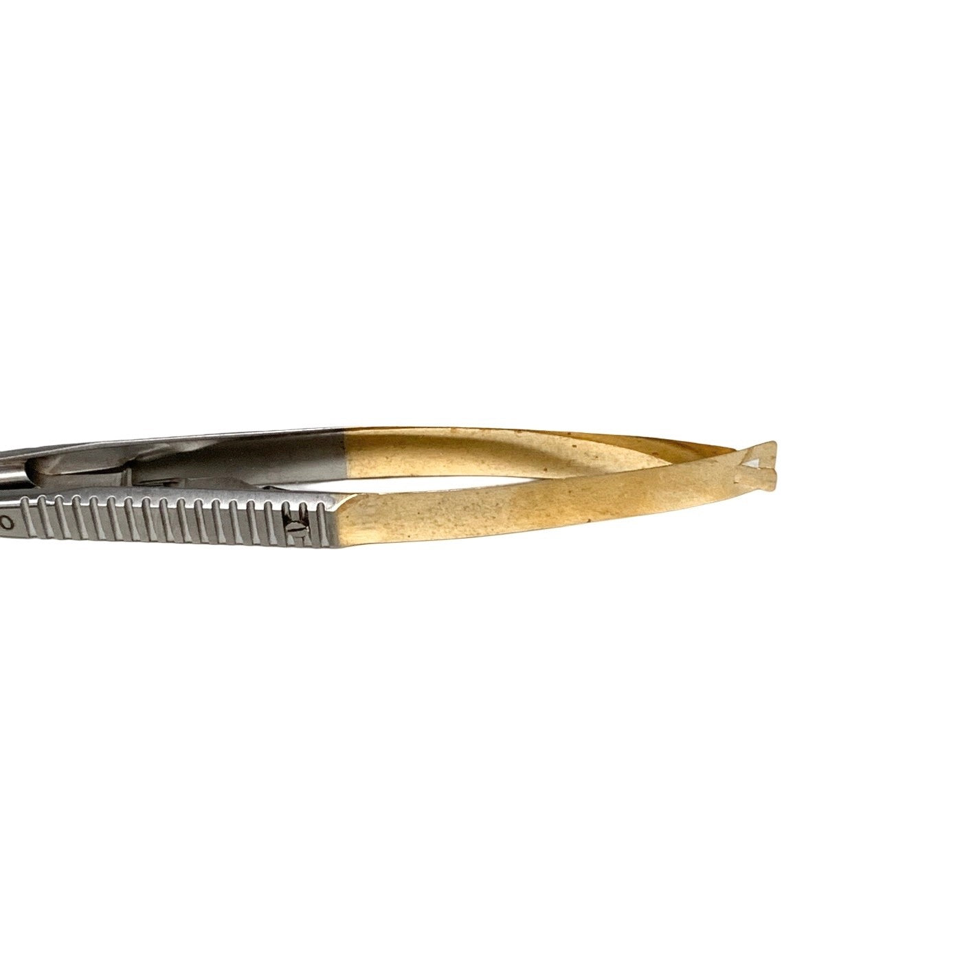 BOSS REF 50-1440, 5 1/2″ Castroviejo “GG” Needle Holder curved smooth w/ lock
