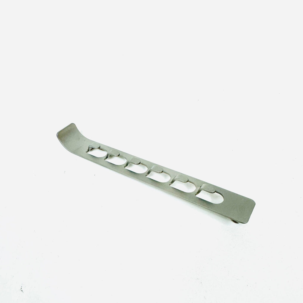 V. Mueller SU3052-045 De. Bro Retractor Malleable Blade 14 X 2.5cm Wide Set of 2