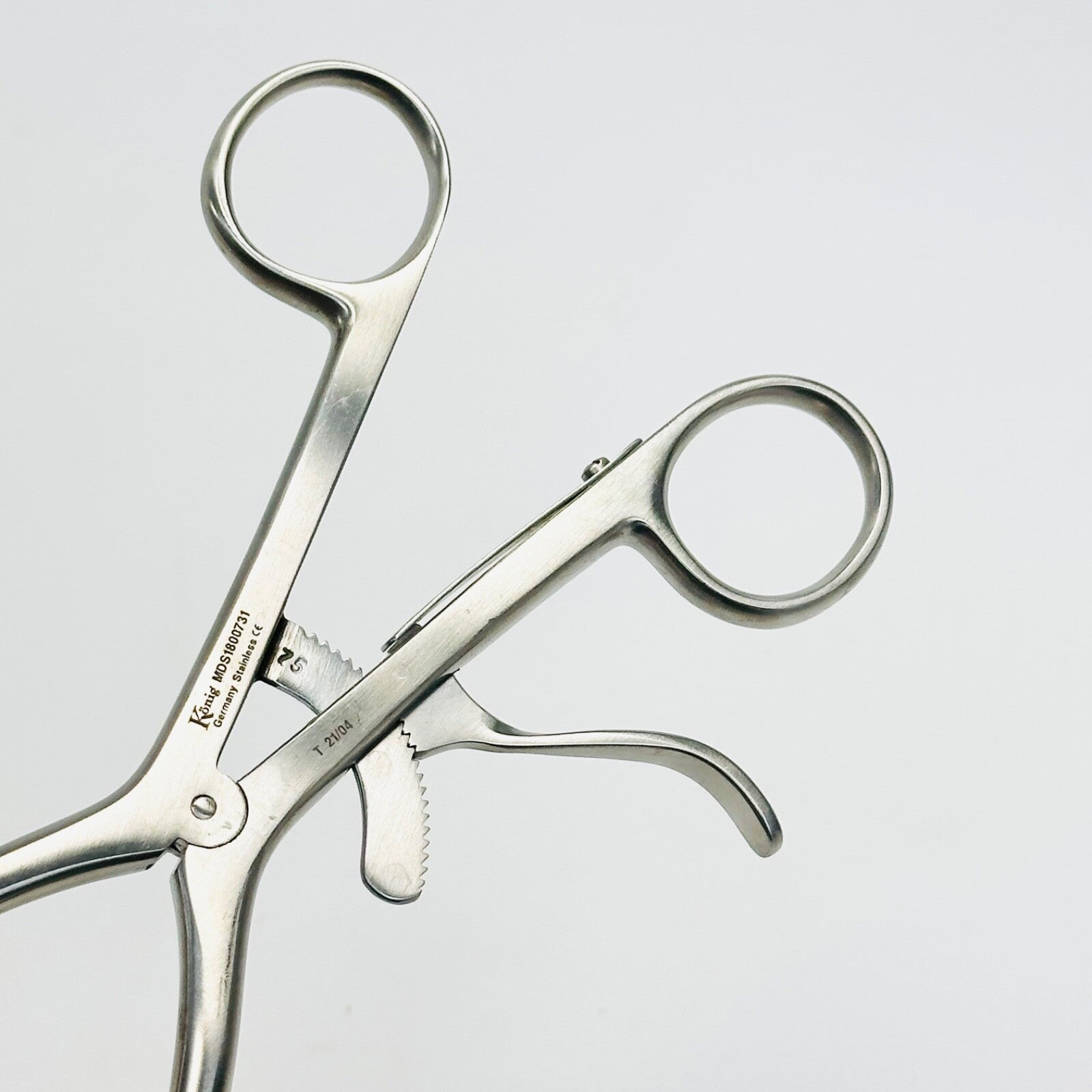 König MDS1800731 Beckmann-Adson Retractor 12 inch Instrument