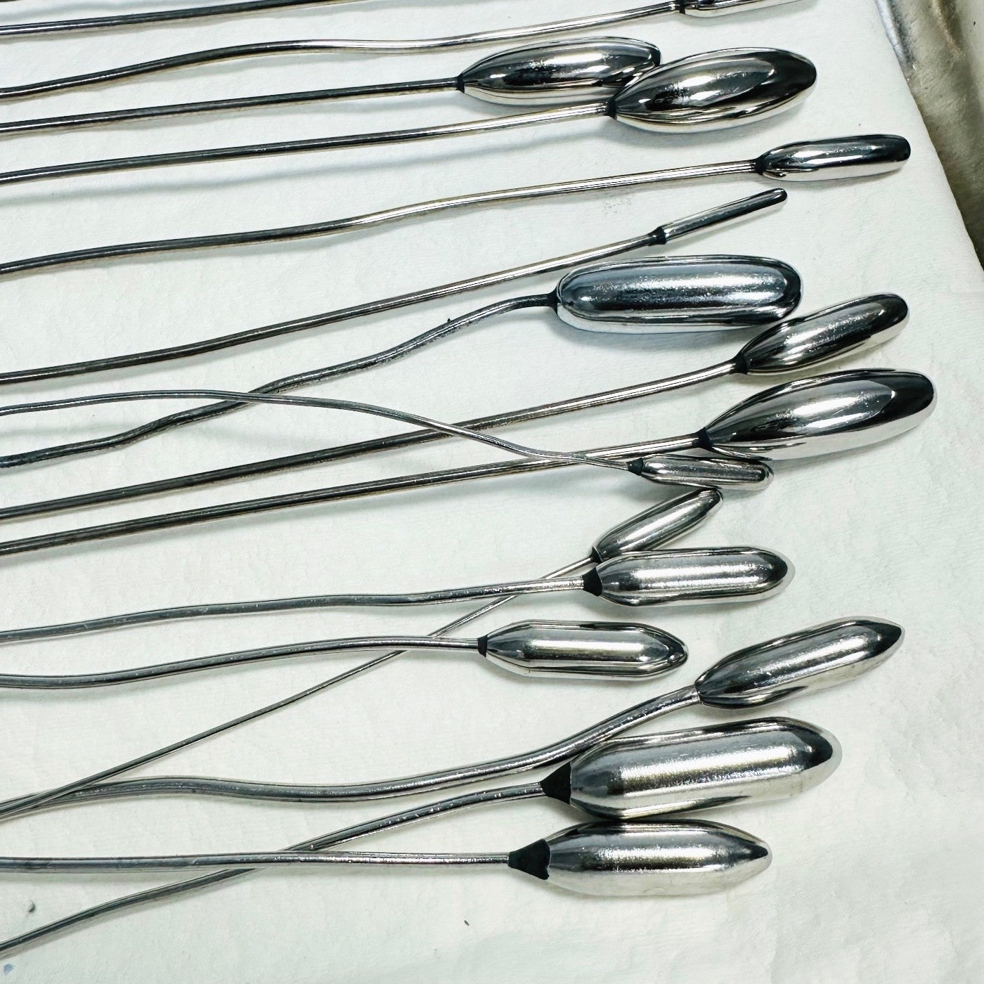 Pilling  / Others Bakes Bile Duct Dilators ( Lot Of 18 ) W/ Steel Tray
