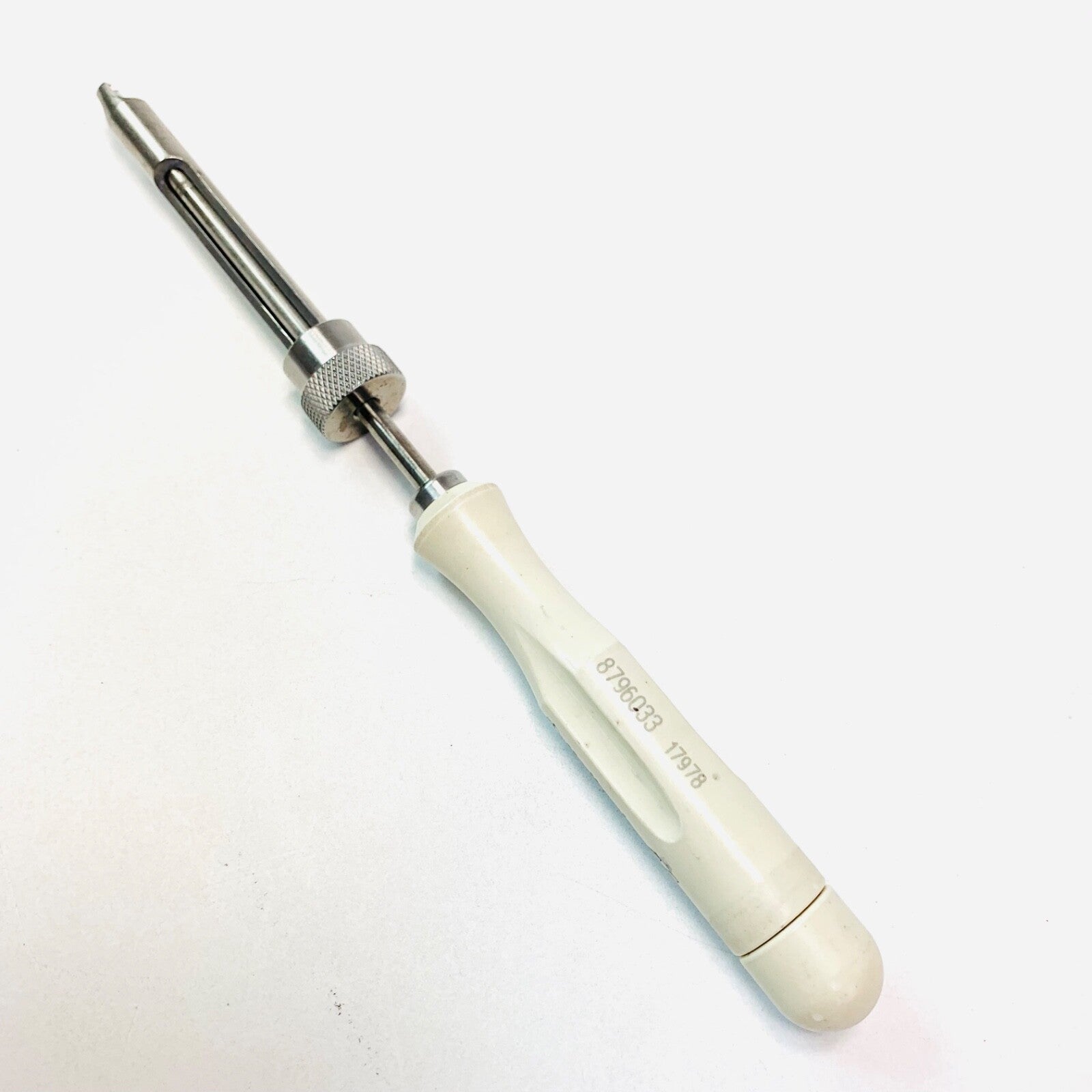 Medtronic REF 8796033, Central Slot Screw Removal Tool
