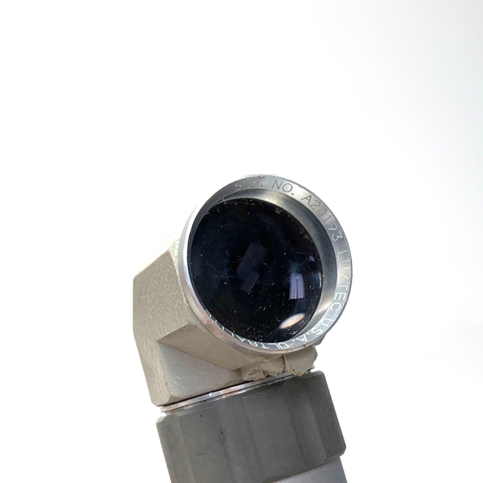 Integra LUXTEC SURGICAL HEADLIGHT w/ LUXTEC 275S LIGHT GUIDE CABLE