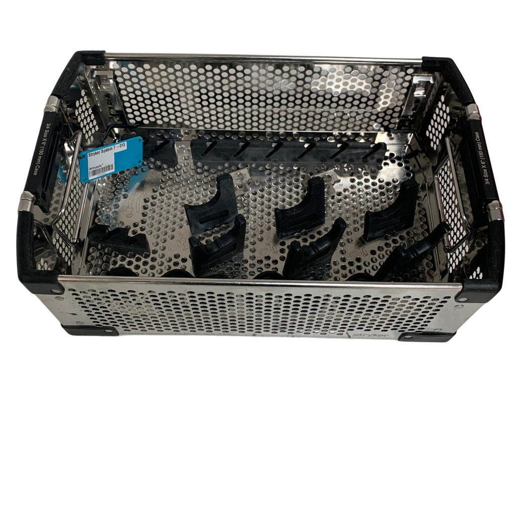 STRYKER SYSTEM 7 STORAGE TRAY AND CONTAINER 7102-454-040 AND TRAY 7102-454-010