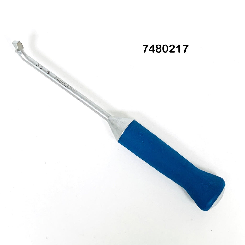 Medtronic 7480217 Self Retaining Hook Pusher (FOR 5.5mm) Instrument