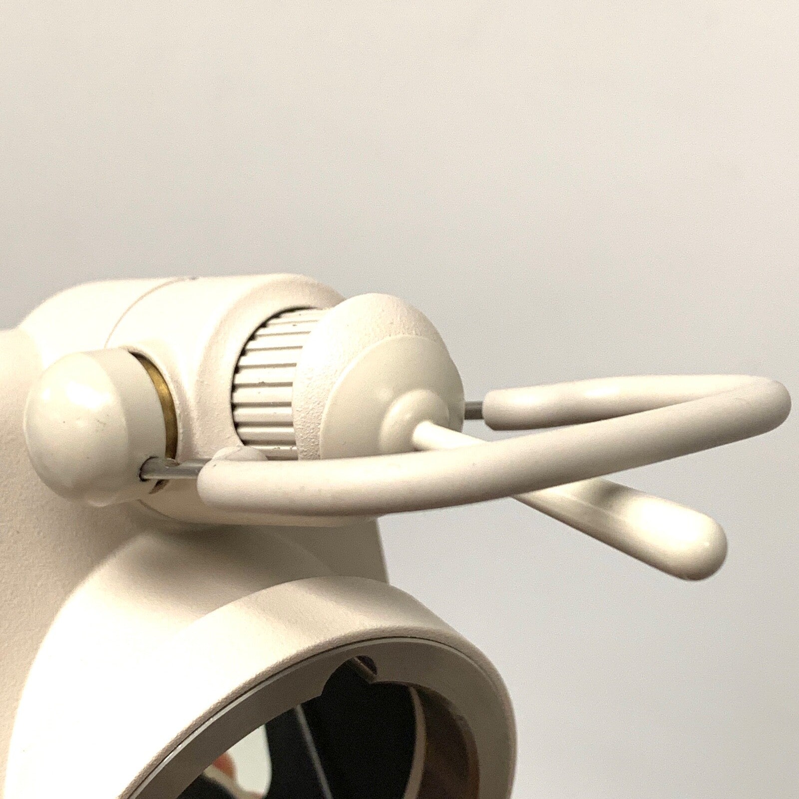 Coherent Clearspot 160 Micromanipulator w/ 300/400 mm lense Accessories & Case