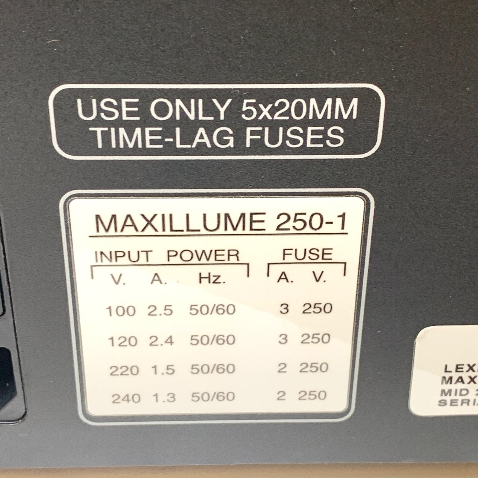 BFW REF Maxillume 250-1, Fiber Optic Light Source