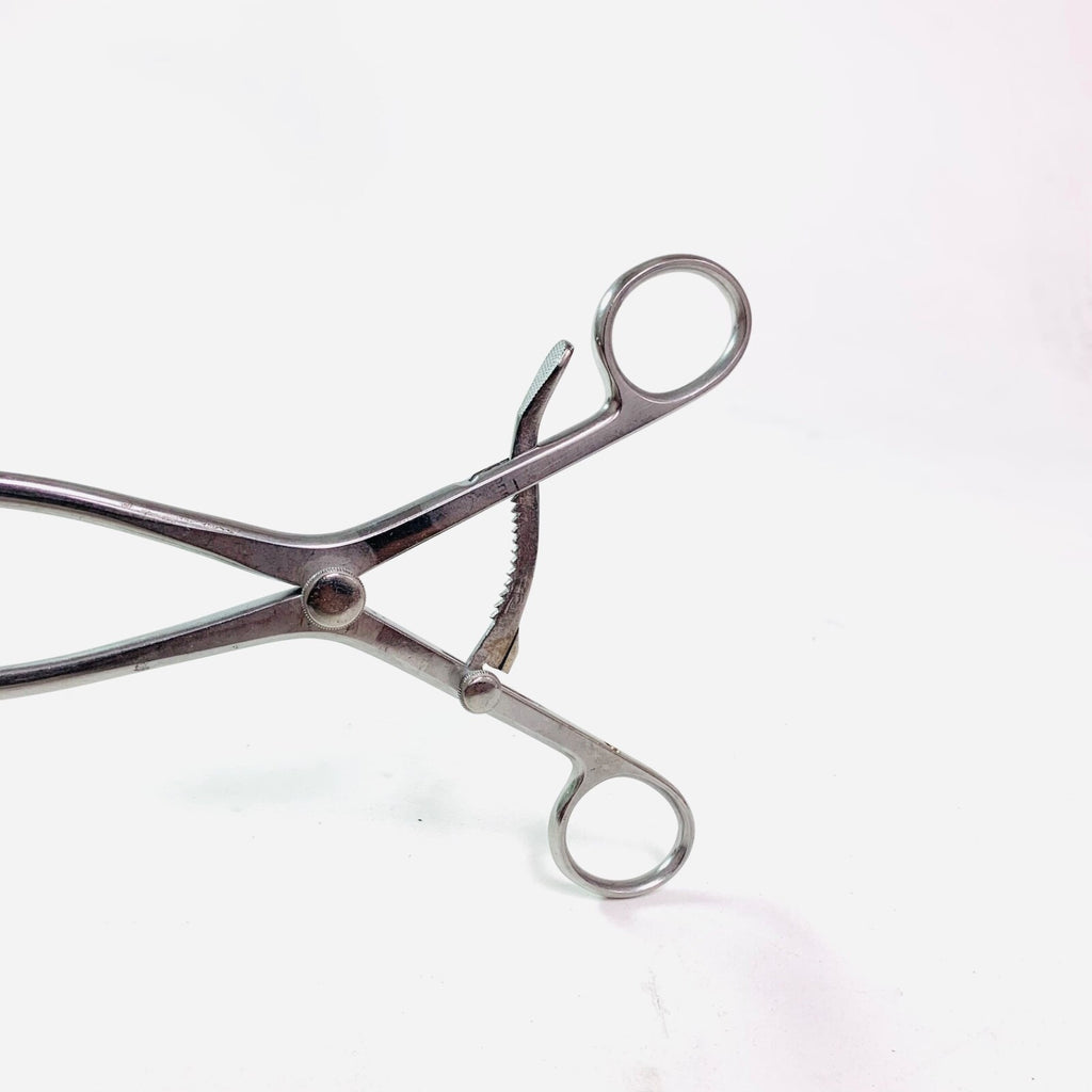 V. Mueller REF NL5412, Oberhill Laminectomy 4x4 Prong Retractor