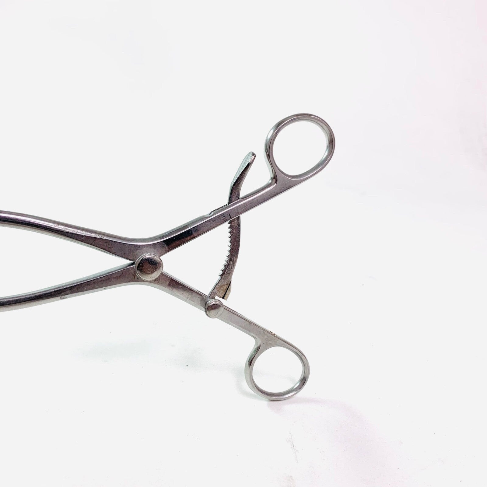 V. Mueller REF NL5412, Oberhill Laminectomy 4x4 Prong Retractor