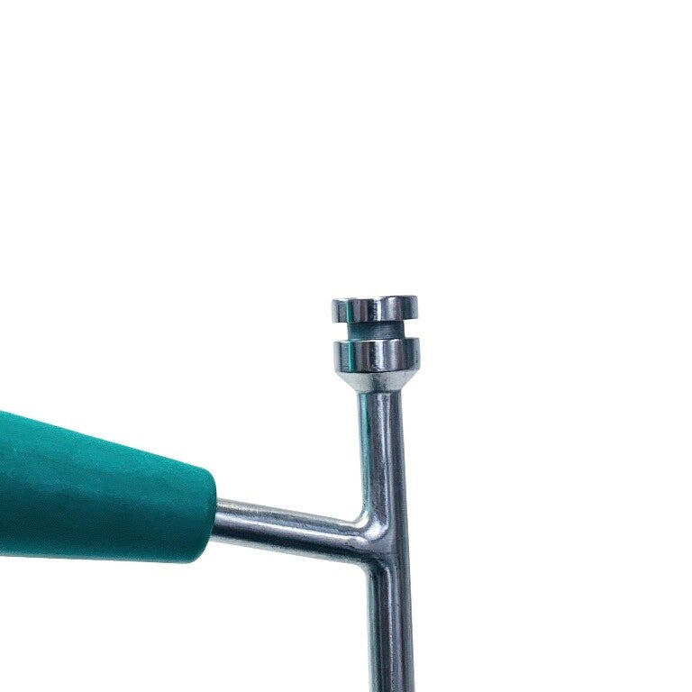 Medtronic REF 9074008, 8MM CHISEL MAST
