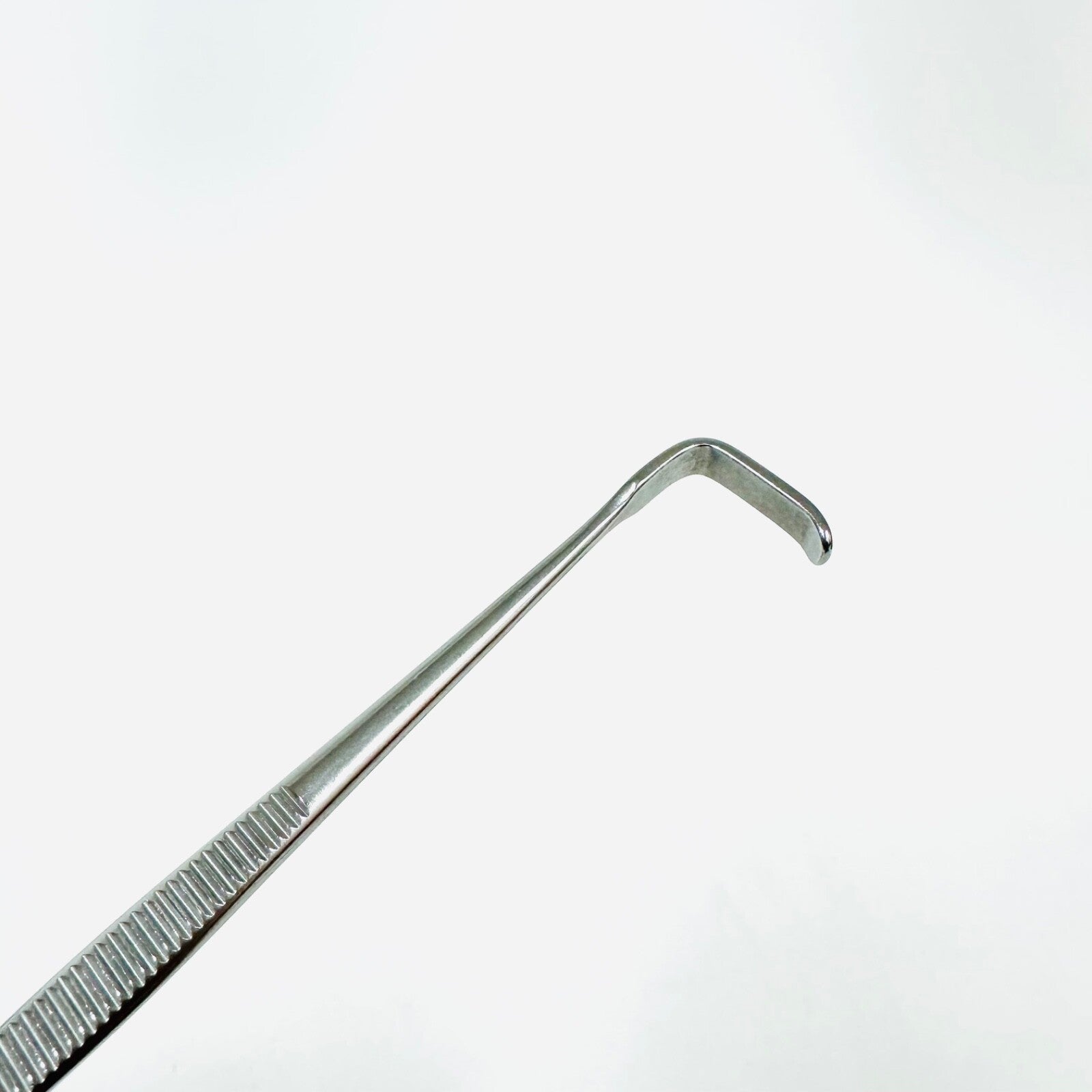 Aesculap BT008R Senn Retractor  6-1/2 Inch Instrument