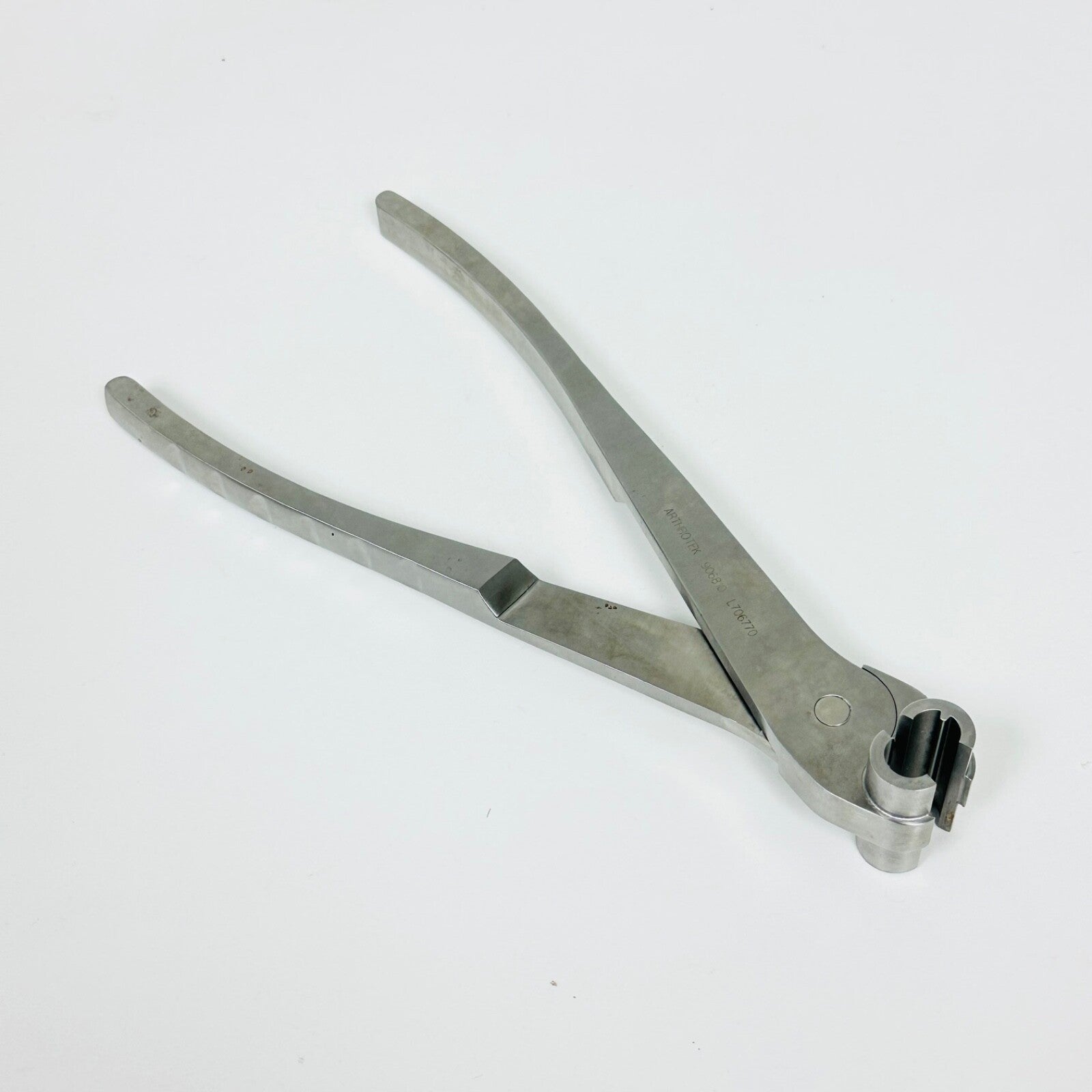 Arthrotek / W. Lorenz 28-1015 / 906810 10mm BTB Crimping Pliers Instrument
