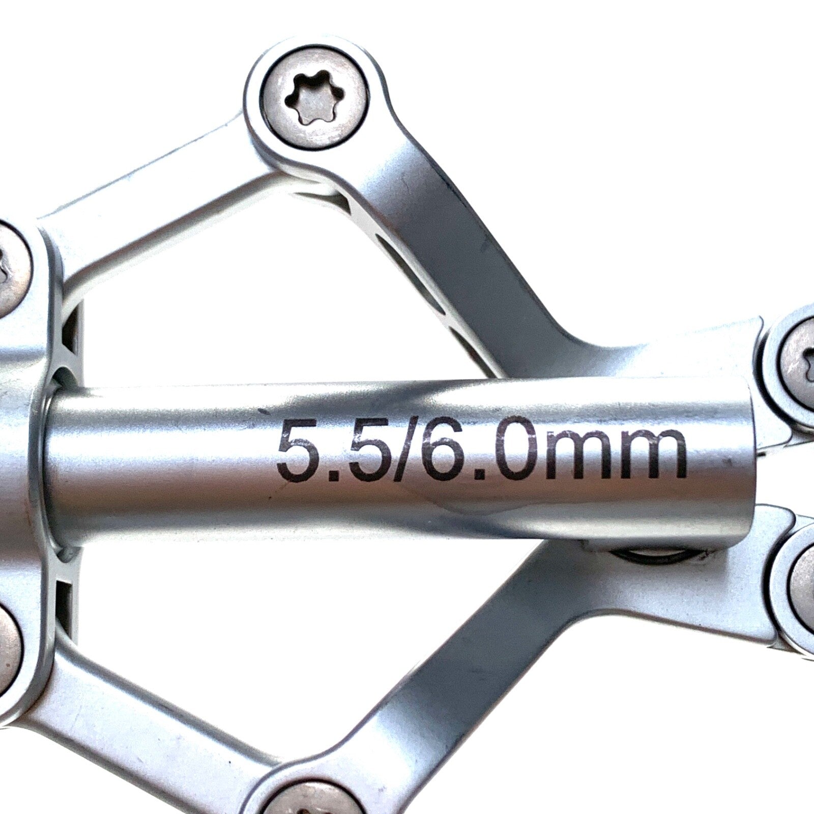 Medtronic REF 5584134, 5.5mm/6.0mm Rod Reducer