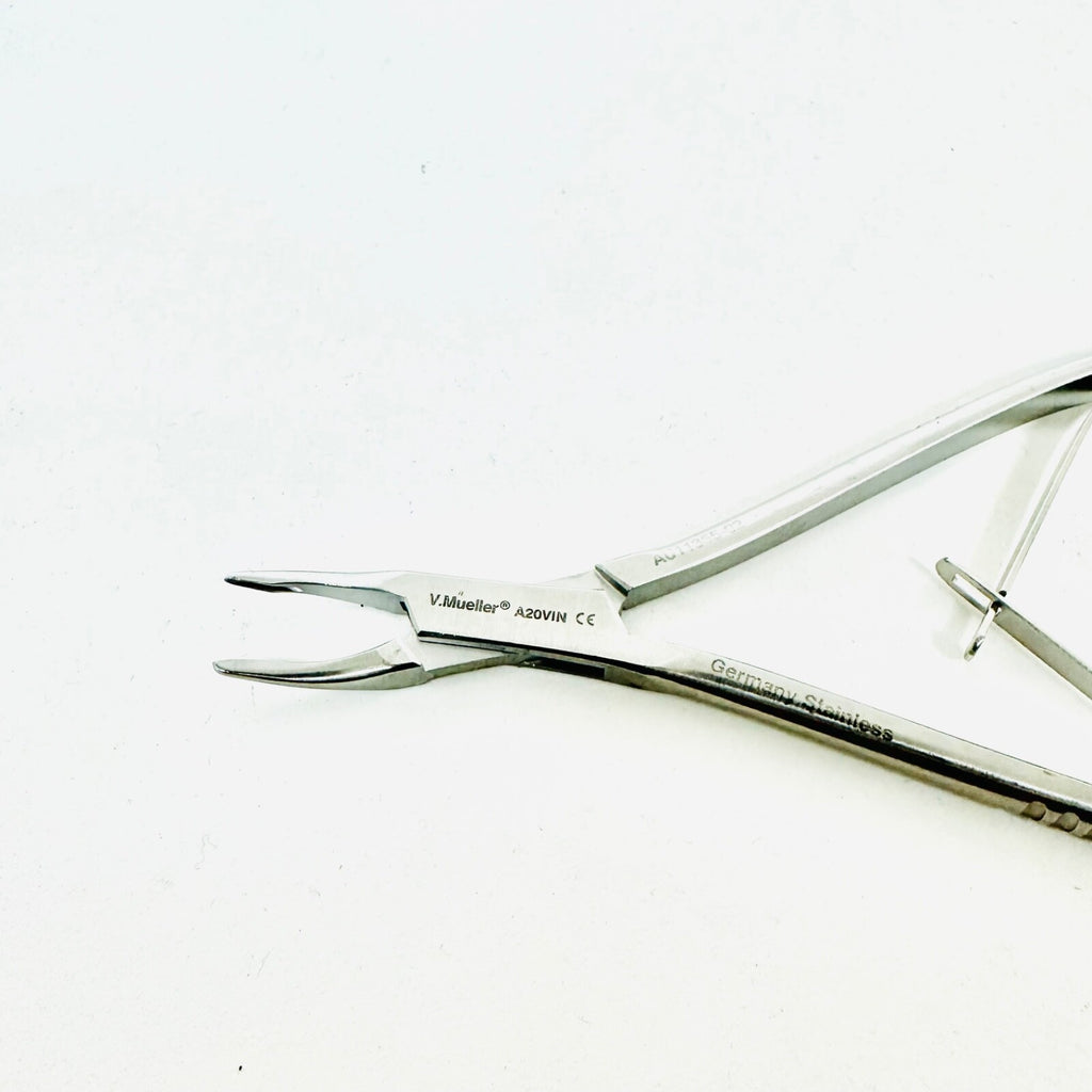 V. Mueller AU11355-02 Ronguer, Micro Friedman Curved 5 1/2" 1.3 X 5mm Instrument