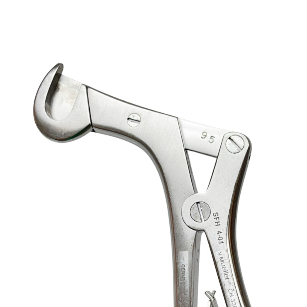 V. MUELLER CH330 Giertz-Shoemaker rib shears Overall length 9-3/4in (24.8cm)
