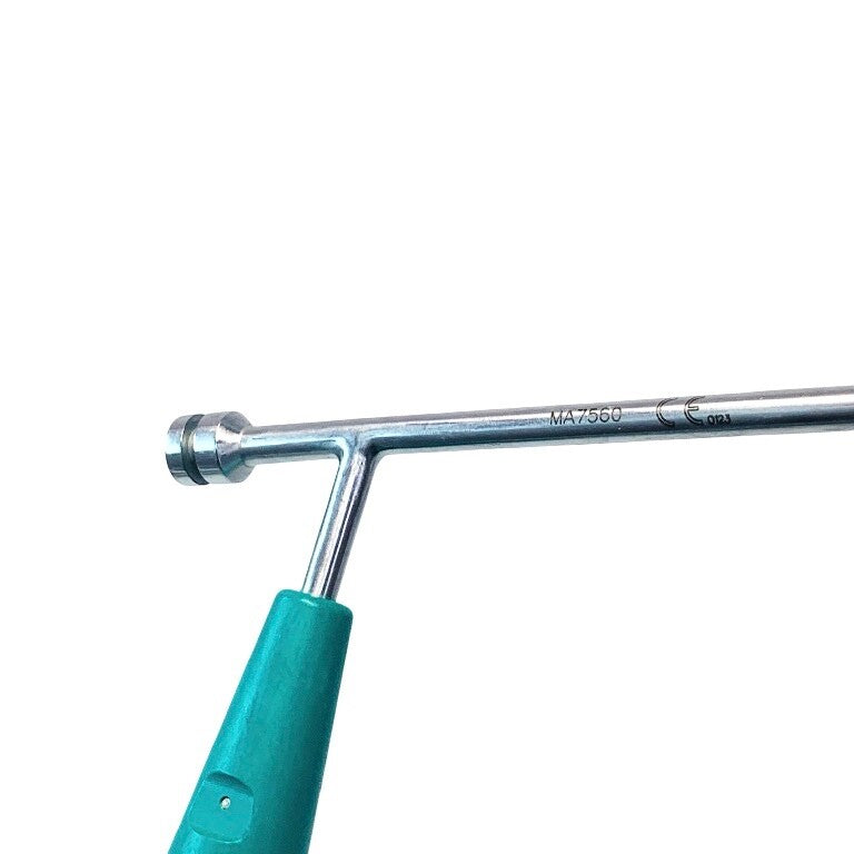 Medtronic REF 9074008, 8MM CHISEL MAST