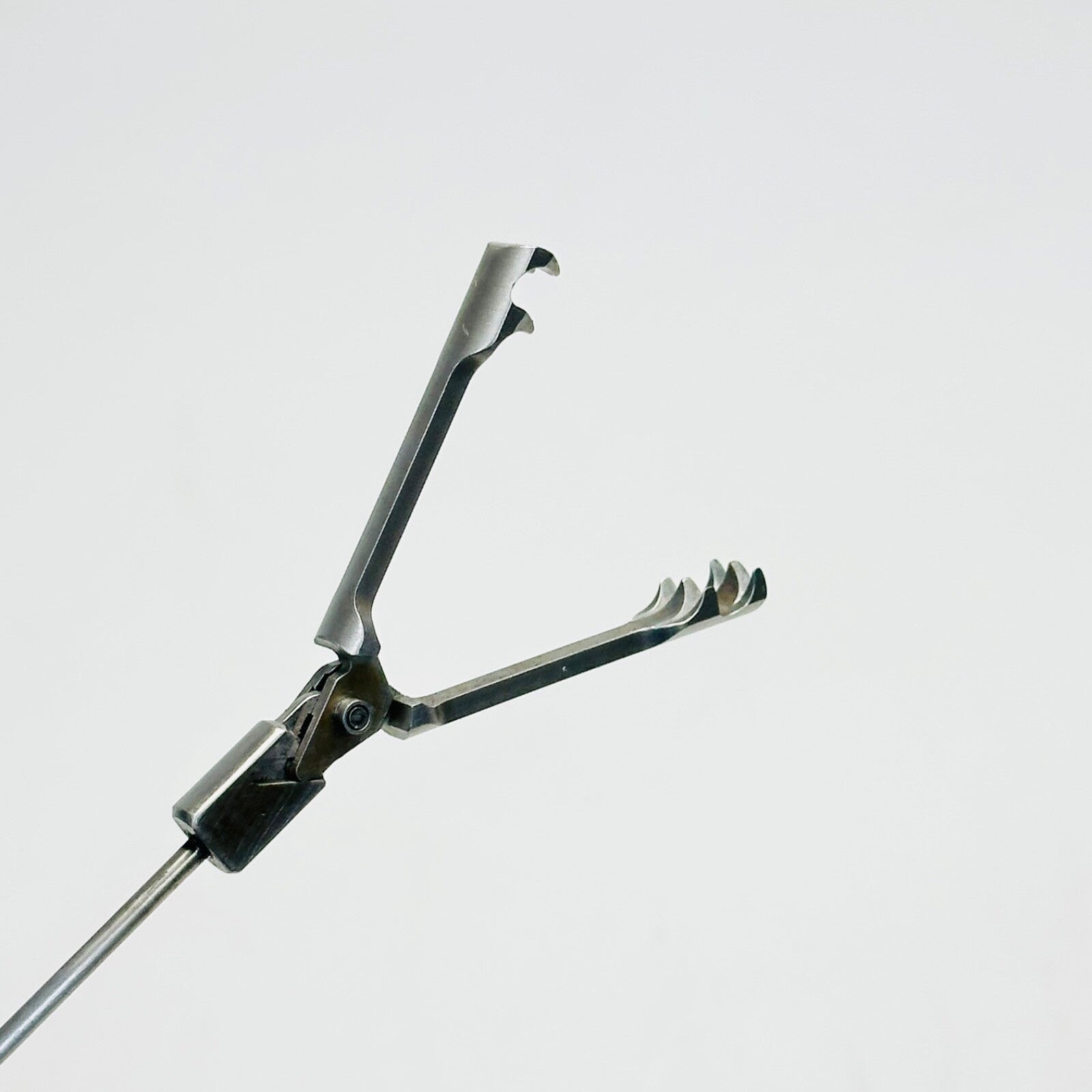 SMITH & NEPHEW 7207309 Four Tooth Grasping Forcep Insert Instrument