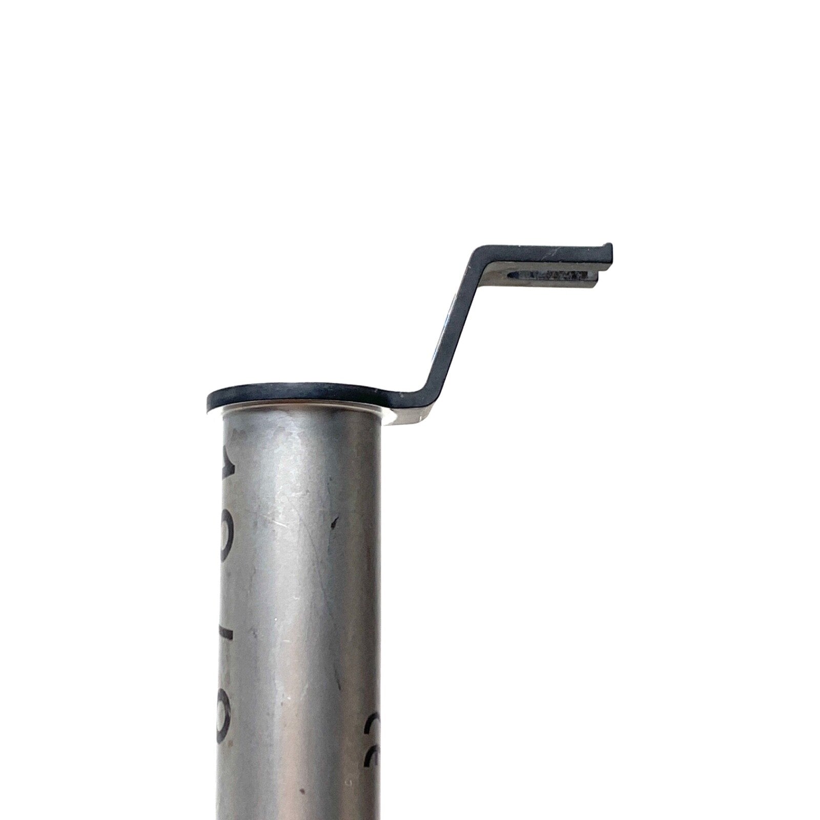 Medtronic REF 9569685, 18MM X 8CM Angled Metrx Tube