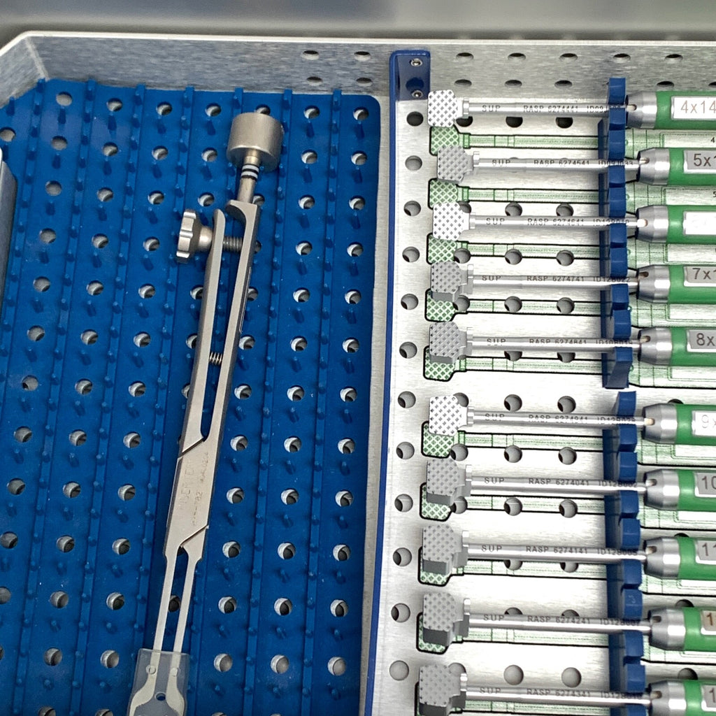 Medtronic REF 185-064, Instrument Case of Rasp and Trial
