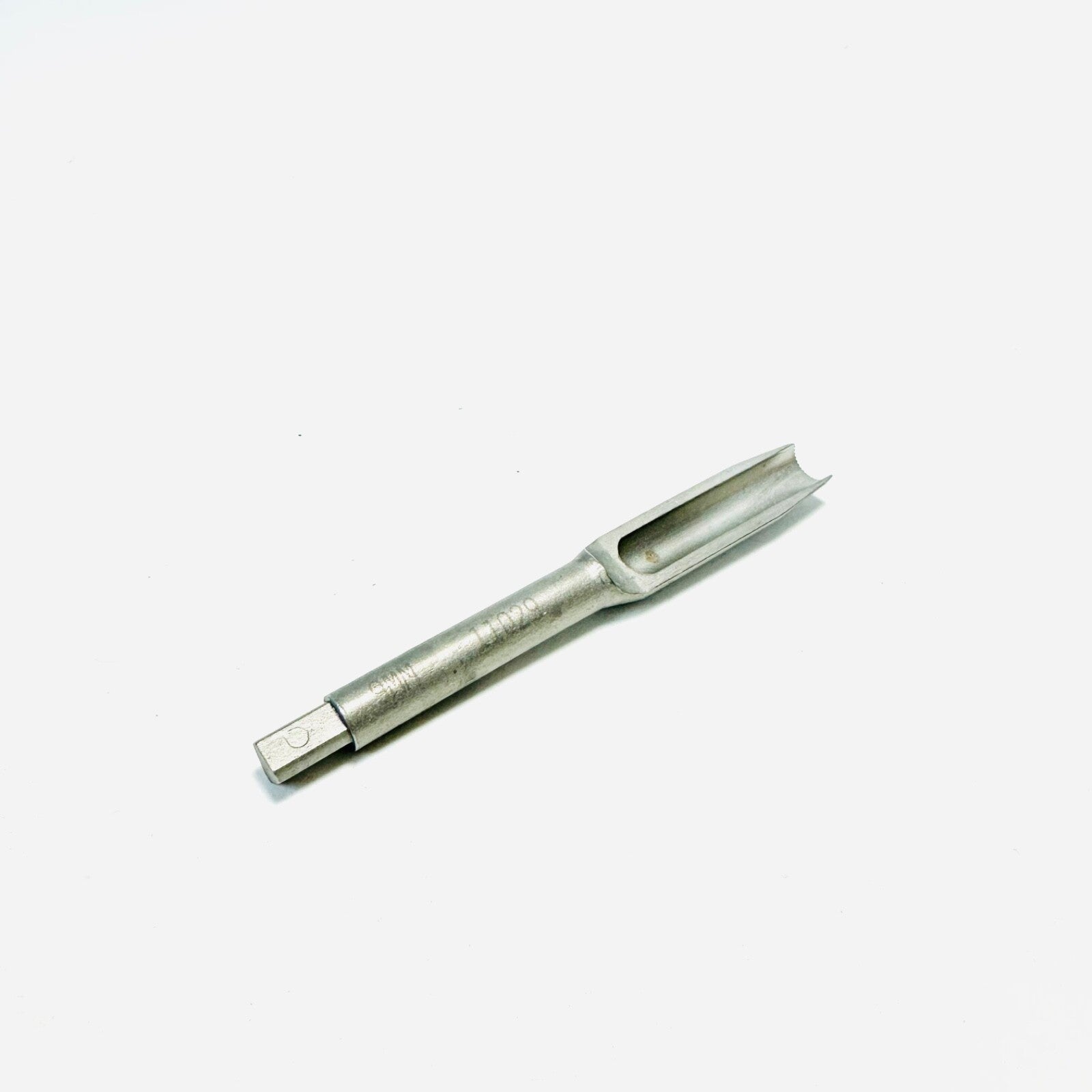 Makar Instrument 11029 Orthopaedic Gouges 9mm,  4 1/2″ Long Instrument