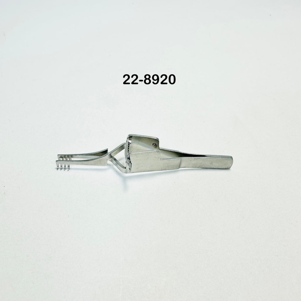 SKLAR 22-8920 Holzheimer Retractor - 4", Sharp, 4x4 Teeth Instrument