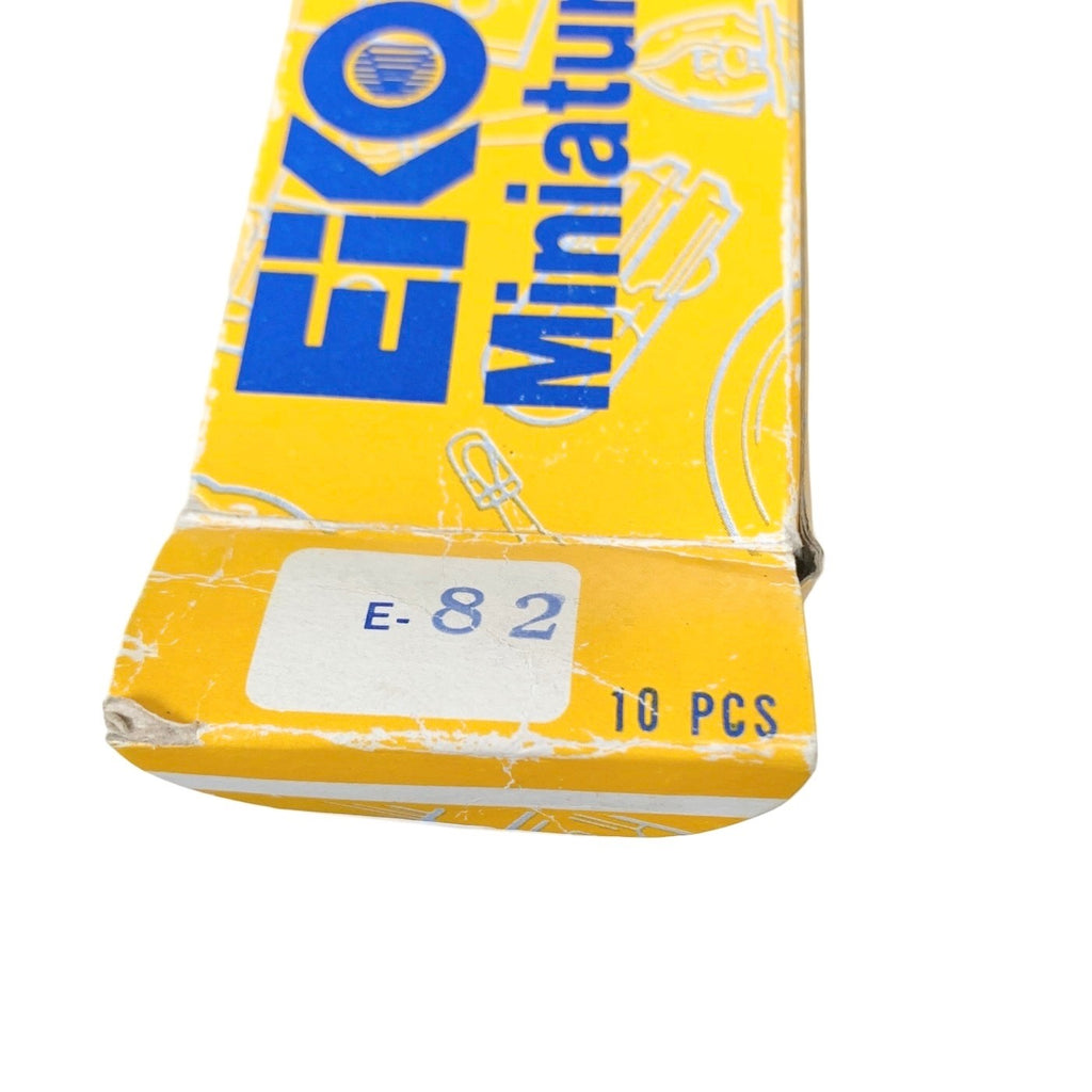 Eiko E-82 Miniature Lamp Bulb 6.5V 1.02A G6 DC Bayonet Base (BA15d) Lot of 8