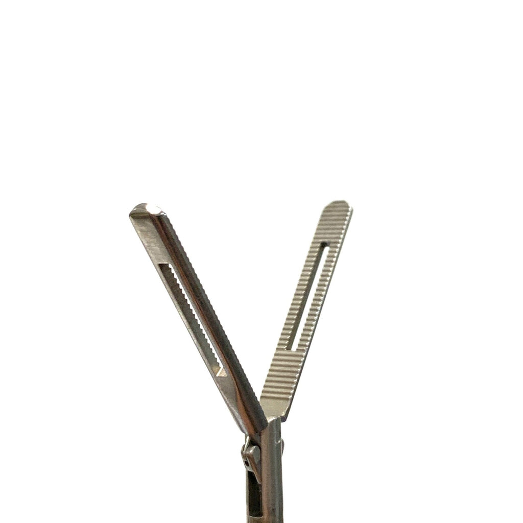 R Wolf REF 8393.4947, 5mm Atraumatic Bowel Grasper w/ 8393.0002 Handle