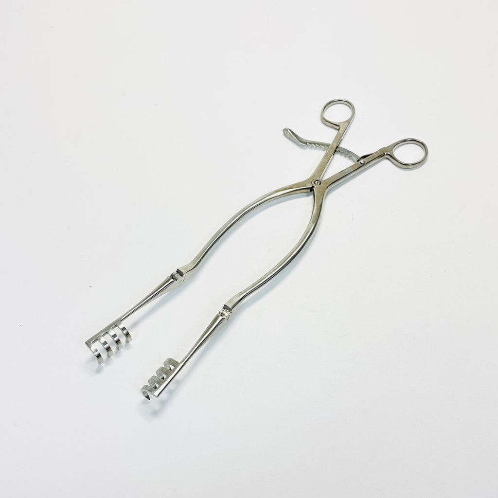 V. MUELLER SU3196 BECKMAN Retractors Hinged arms. 3 x 4 prongs, 8-1/2 in