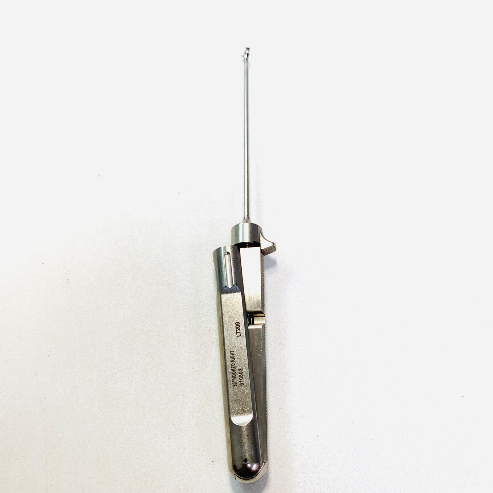 Acufex REF 010803, 60 Degree Right Hook Scissors