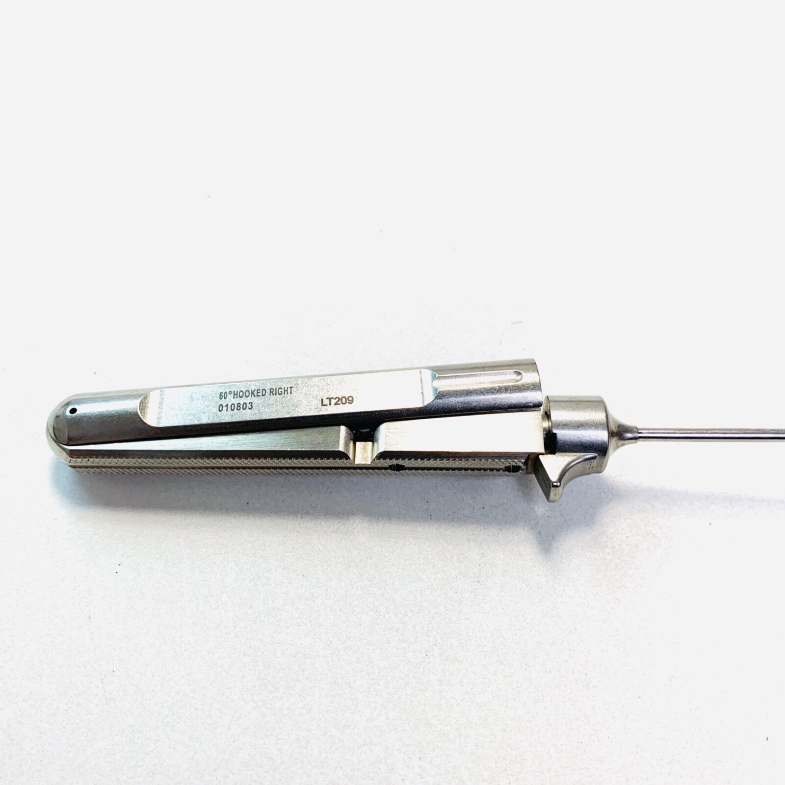 Acufex REF 010803, 60 Degree Right Hook Scissors