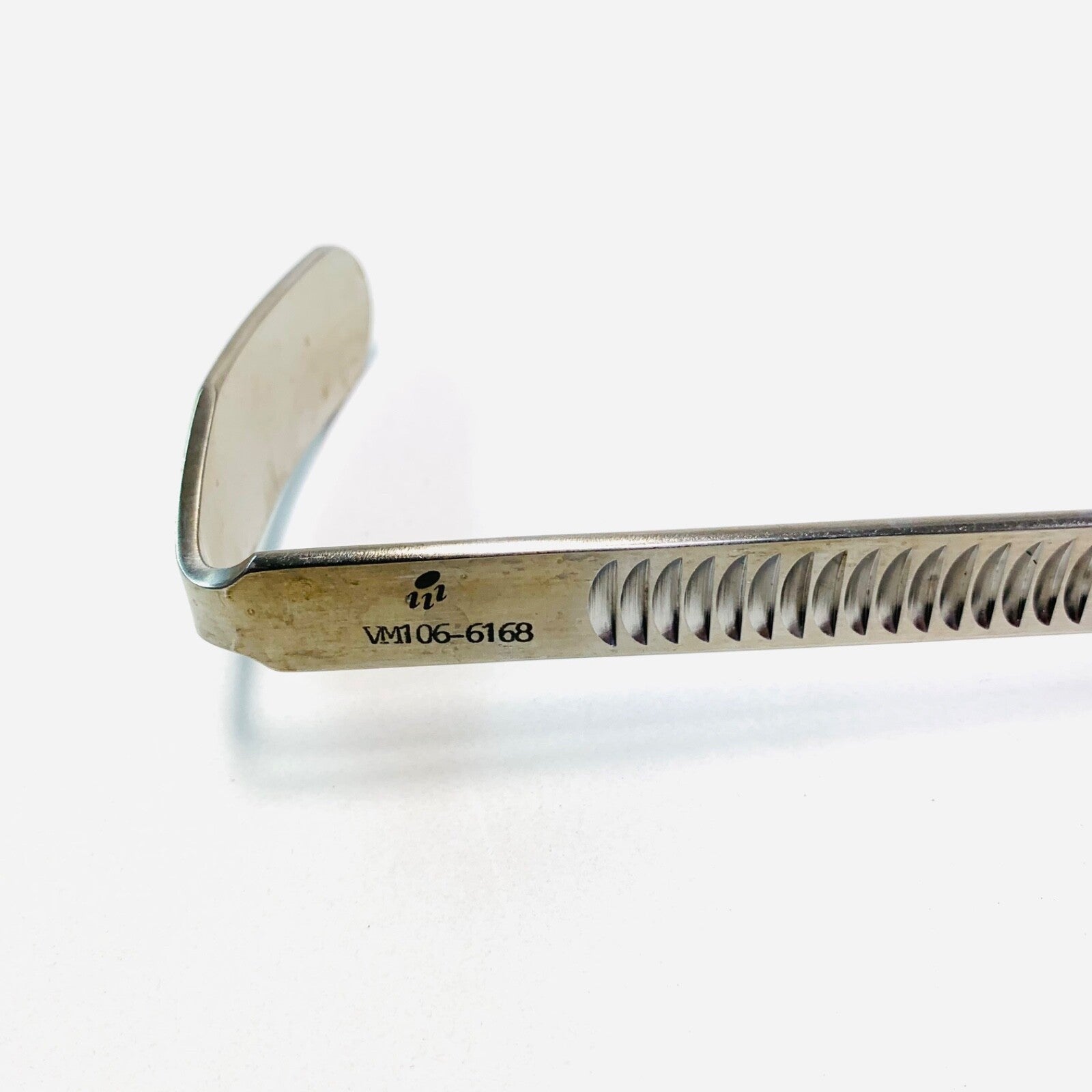 V.Mueller REF VM106-6168, RETRACTOR
