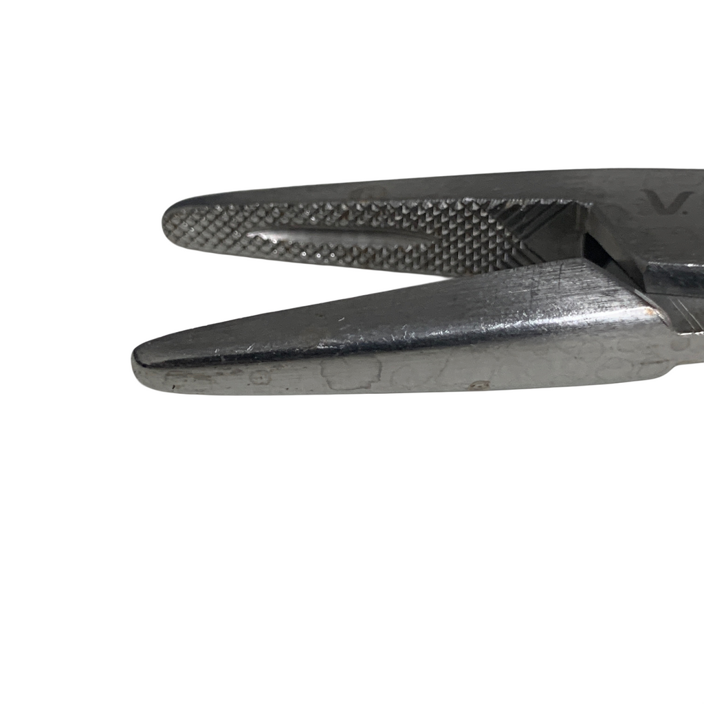 V.Mueller® CH2440 NEEDLE HOLDER 10.50 INCHES STAINLESS STEEL