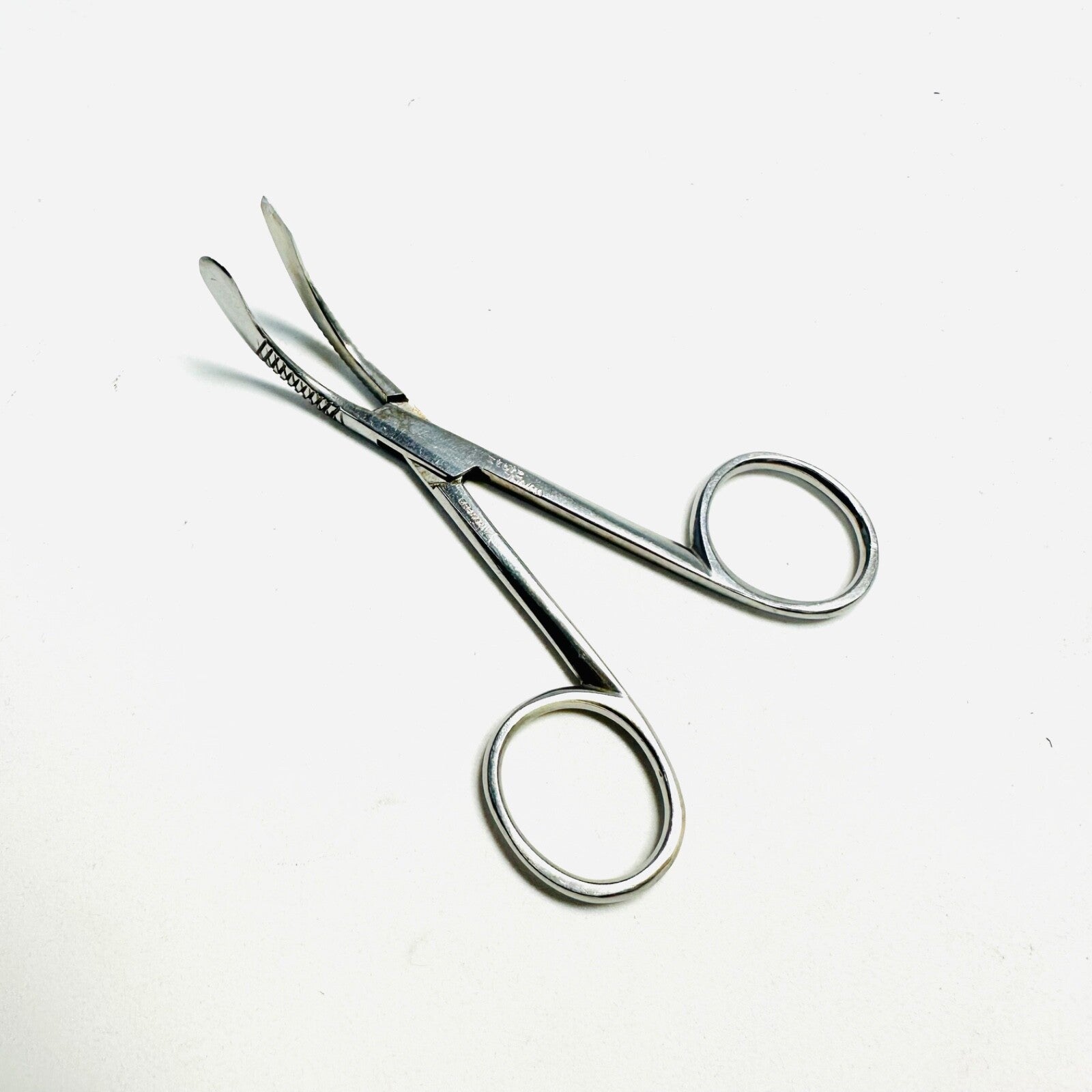 STORZ N8220 Dagger Dilator Curved 4.3 Inch Instrument